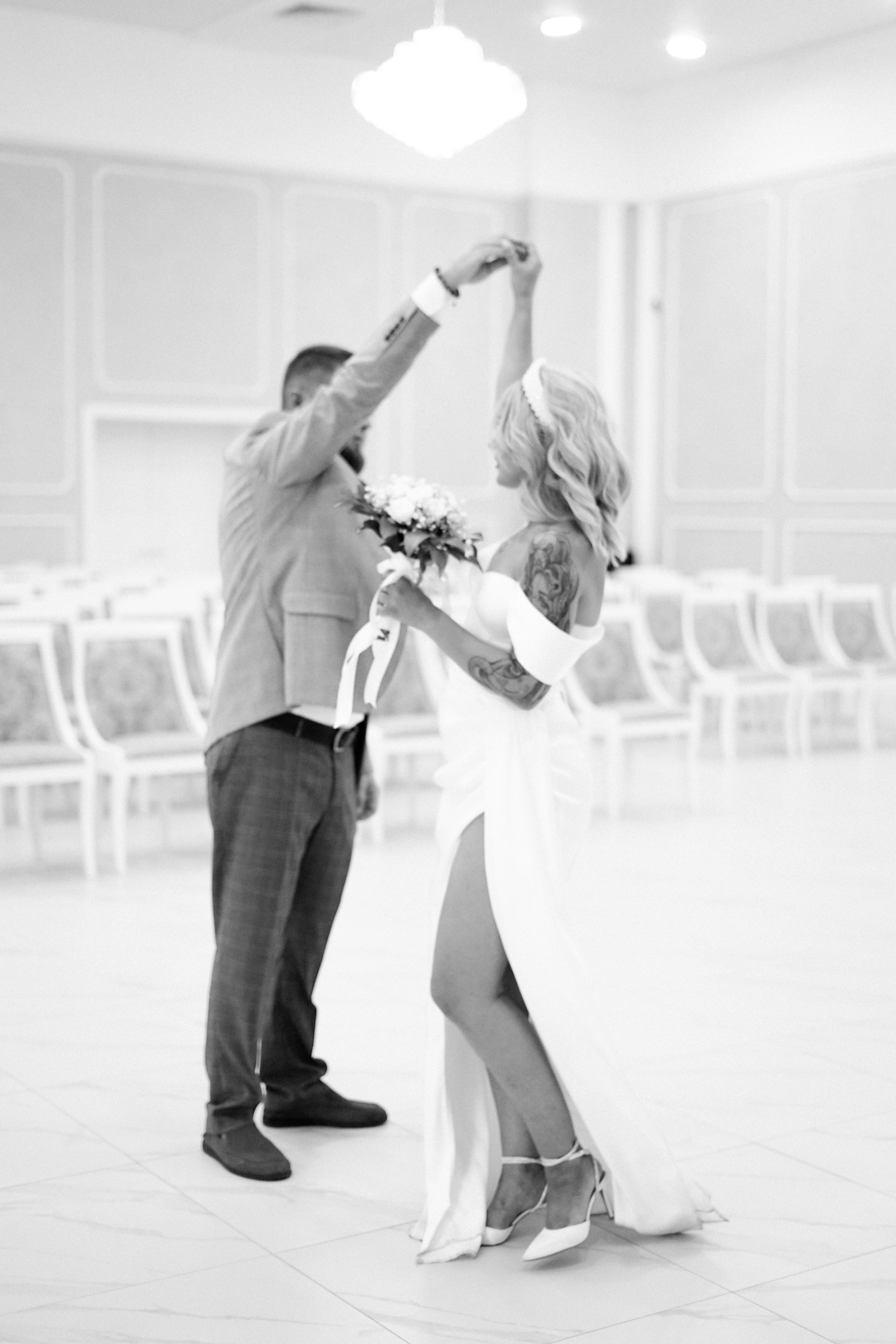 Свадебный летний день. Портретный и семейный фотограф в Мариуполе, РФ. Даша Жогло