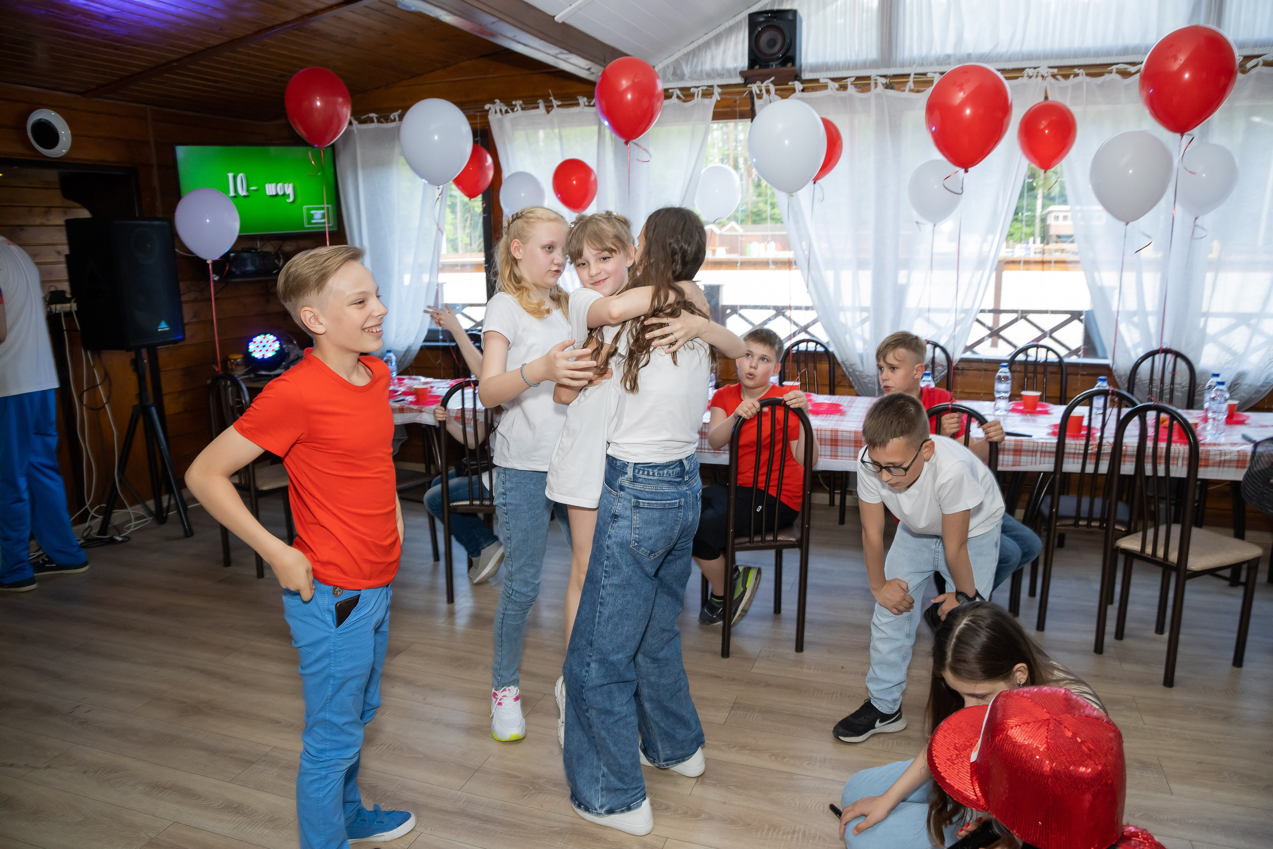 Выпускной Фаворит. Свадебный фотограф в городе Подольск МО и Москва Крылова Ирина