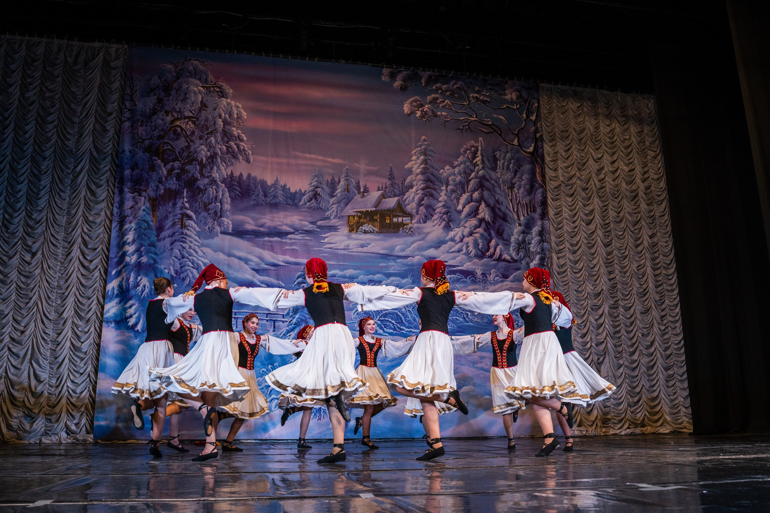 Фотосъемка танца. Фотограф Илья Козлов