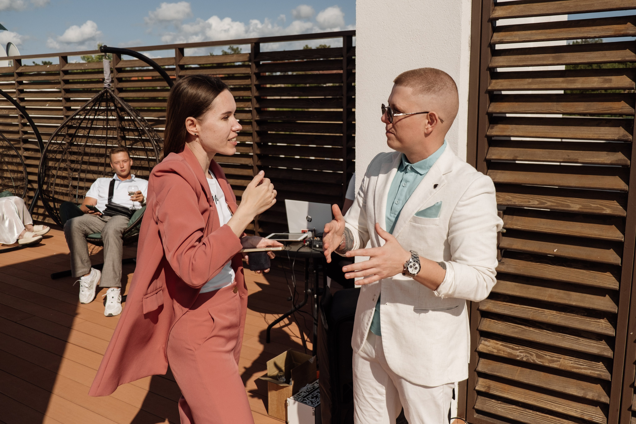 Свадебный ретопртаж. Профессиональная фотосъемка в Крыму. Натуральные эмоции и живые кадры. Забронируйте дату прямо сейчас!