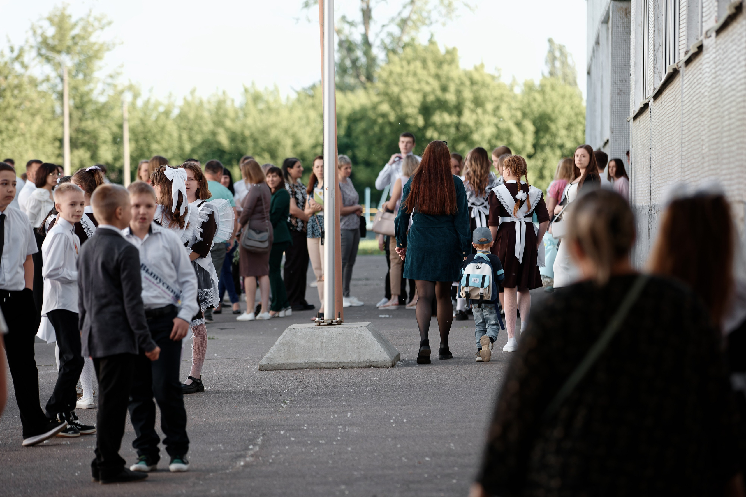 Последний звонок Школа № 42. Семейный фотограф — Макс Белогрудов