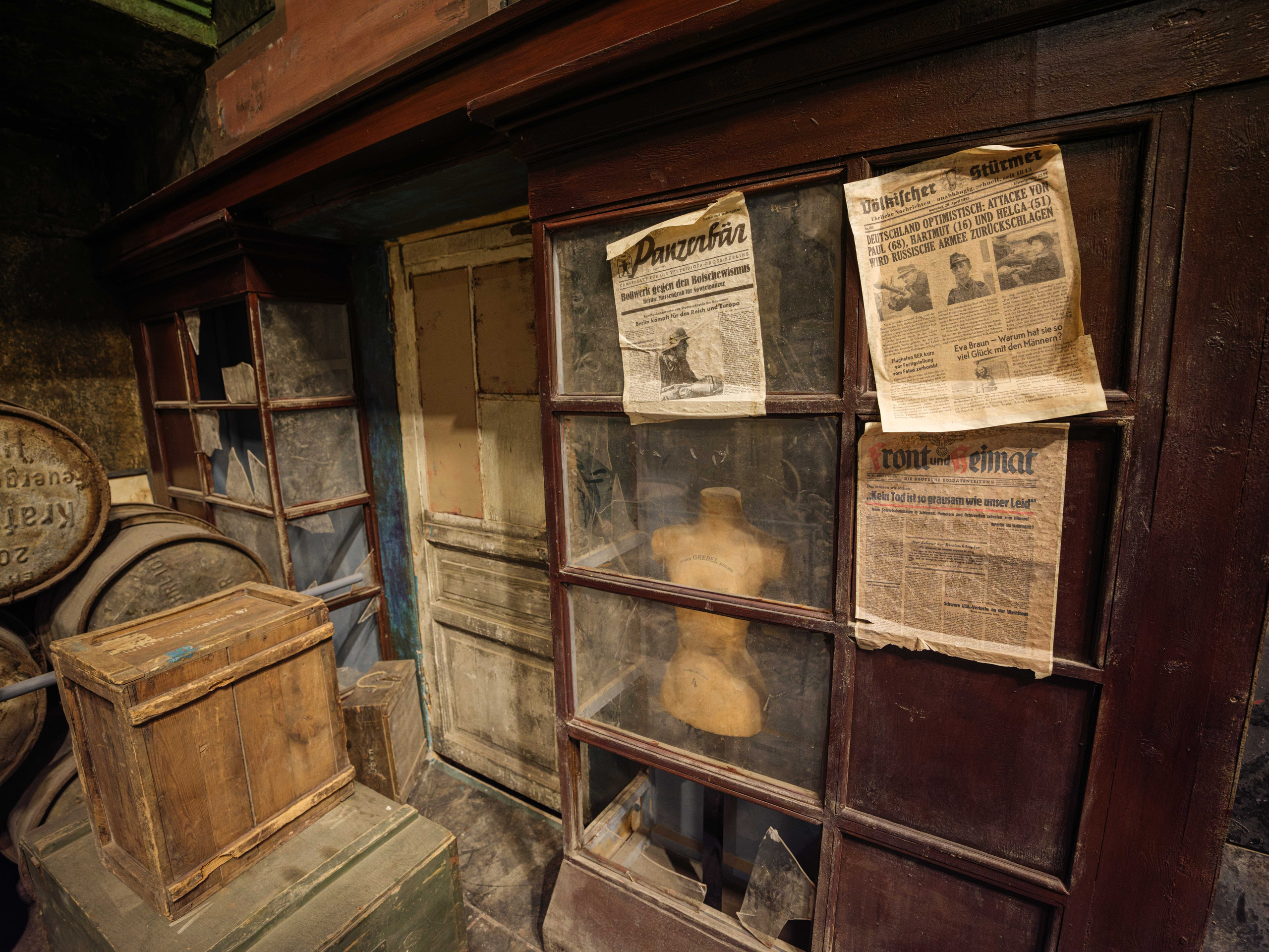 Пропавшие в кинохронике. Фотограф Балаев Михаил