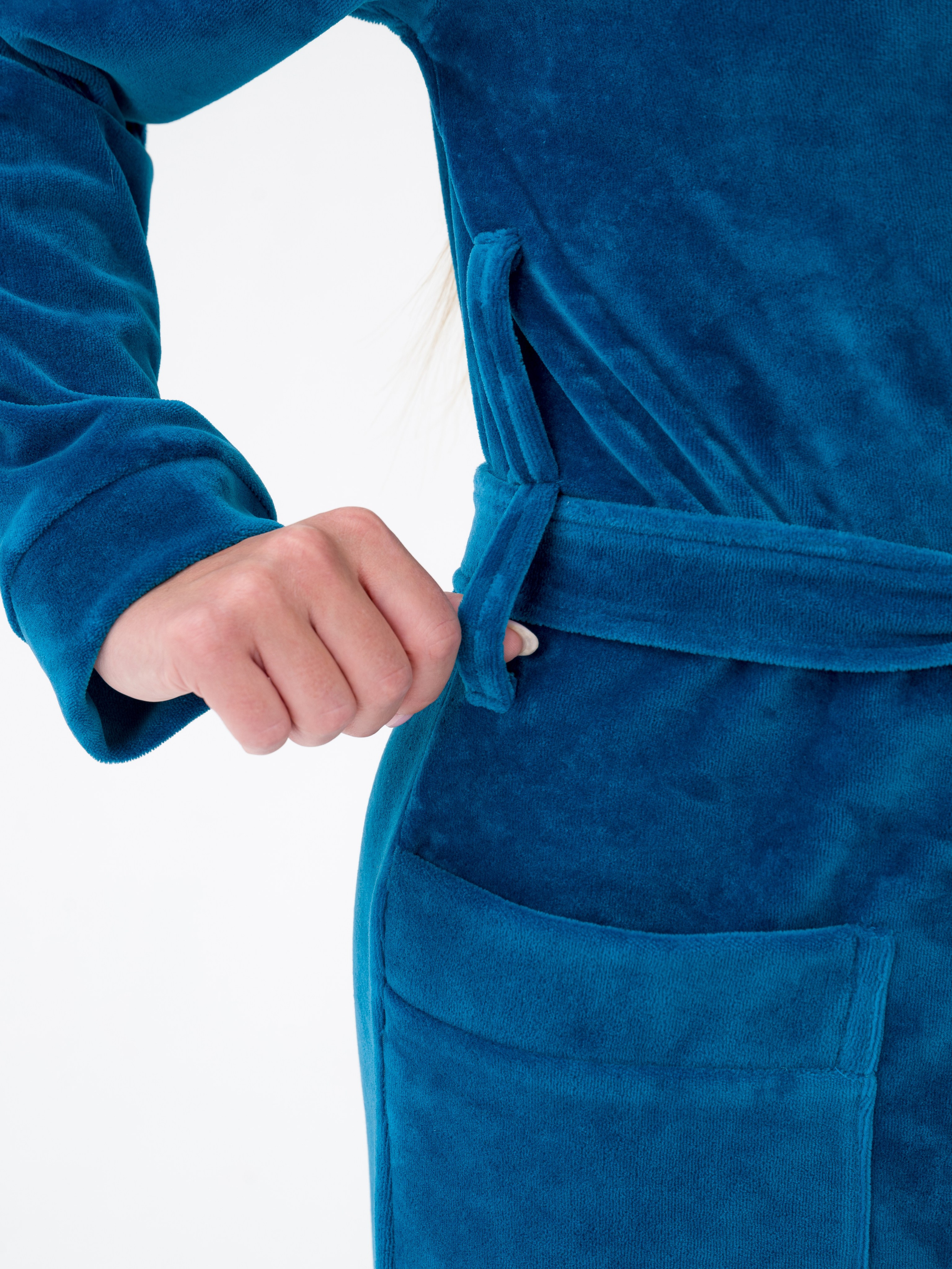 Росхалат. Фотограф для маркетплейсов в г. Иваново Клещенок Юлия