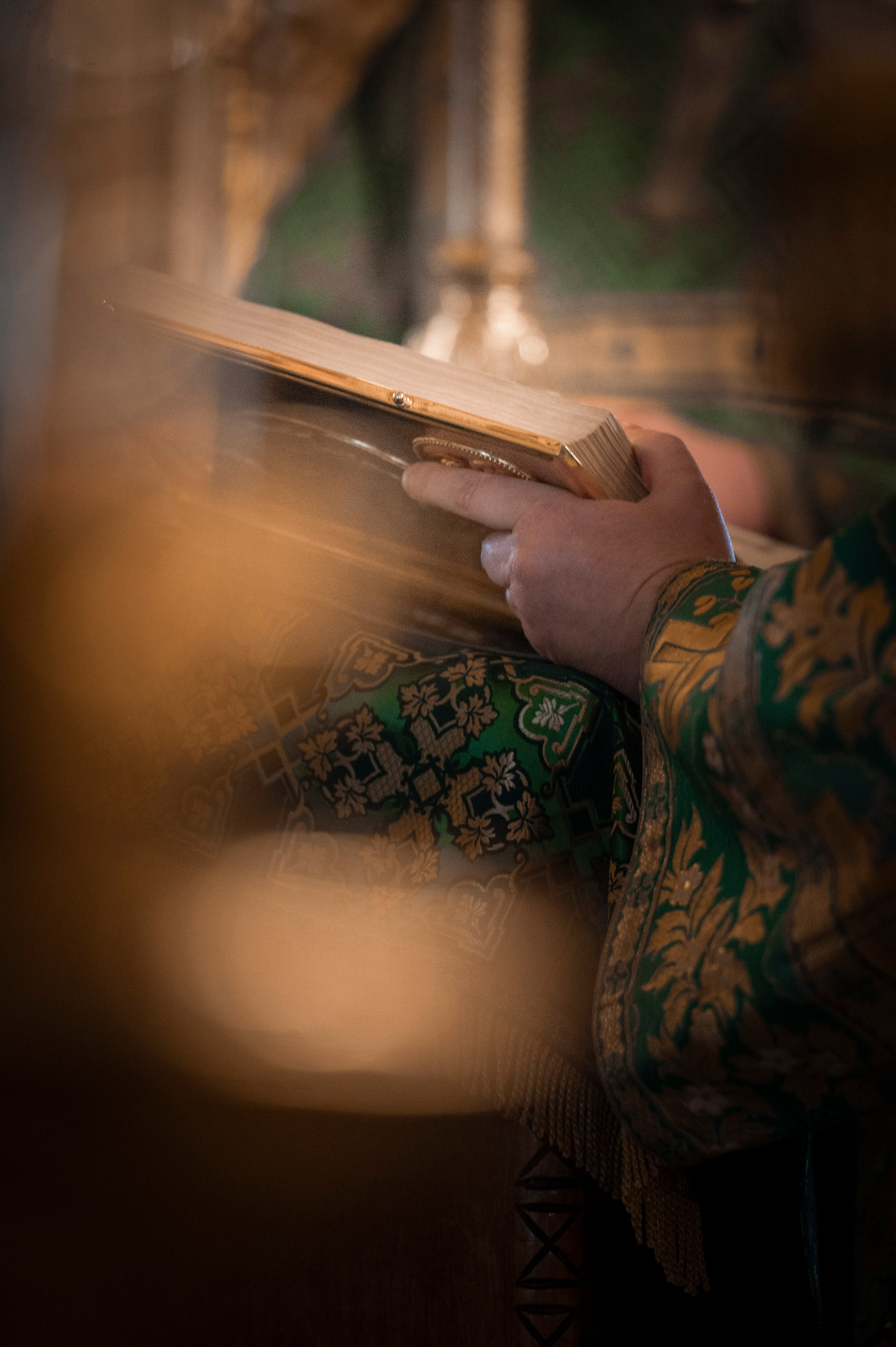 Богородский храм. Вход Господень в Иерусалим. Божественная литургия. Антон и Татьяна Денисенко — В храме