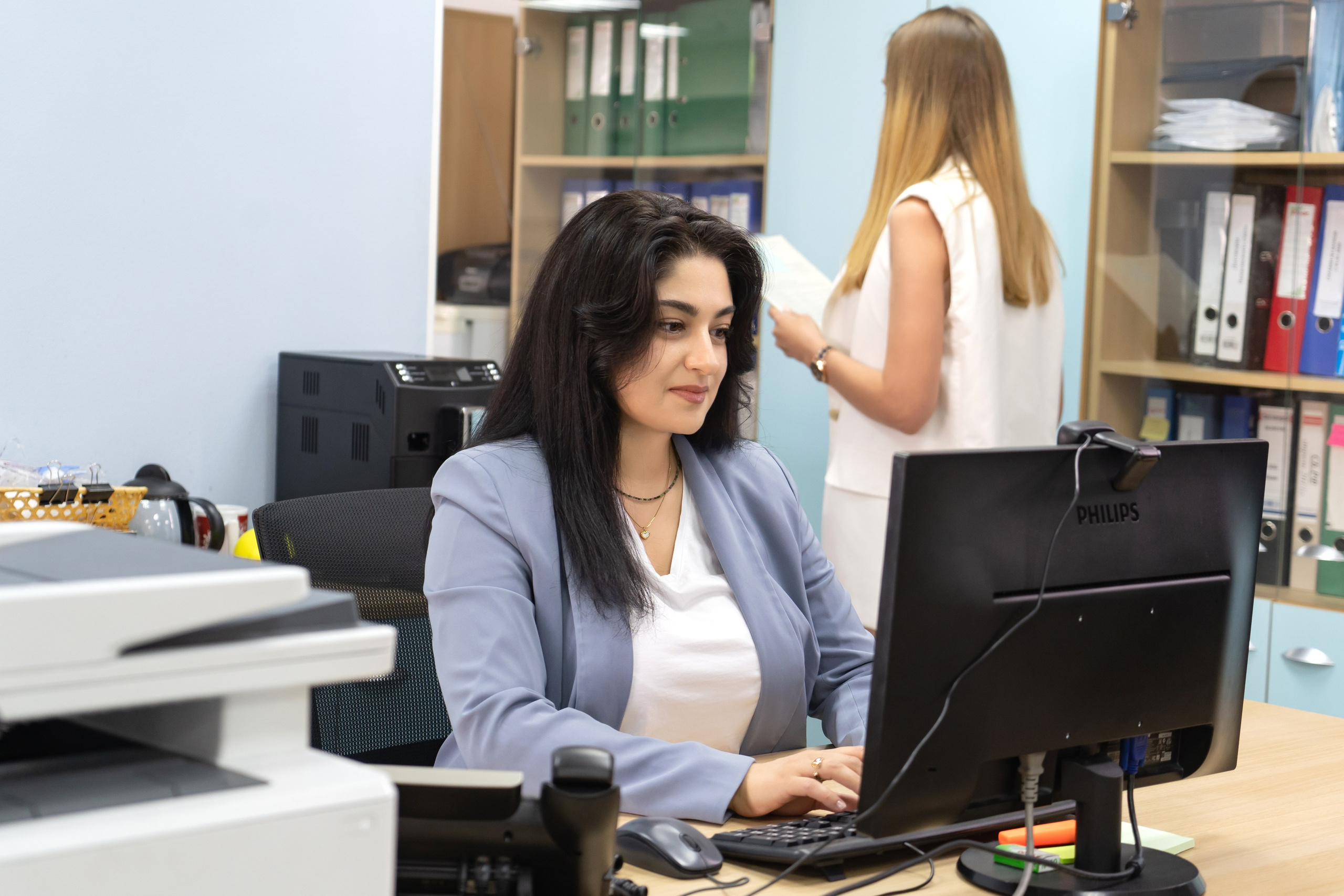 Деловые Портреты женщин и мужчин. Студийный и Рекламный Фотограф в Екатеринбурге Сергей Минин