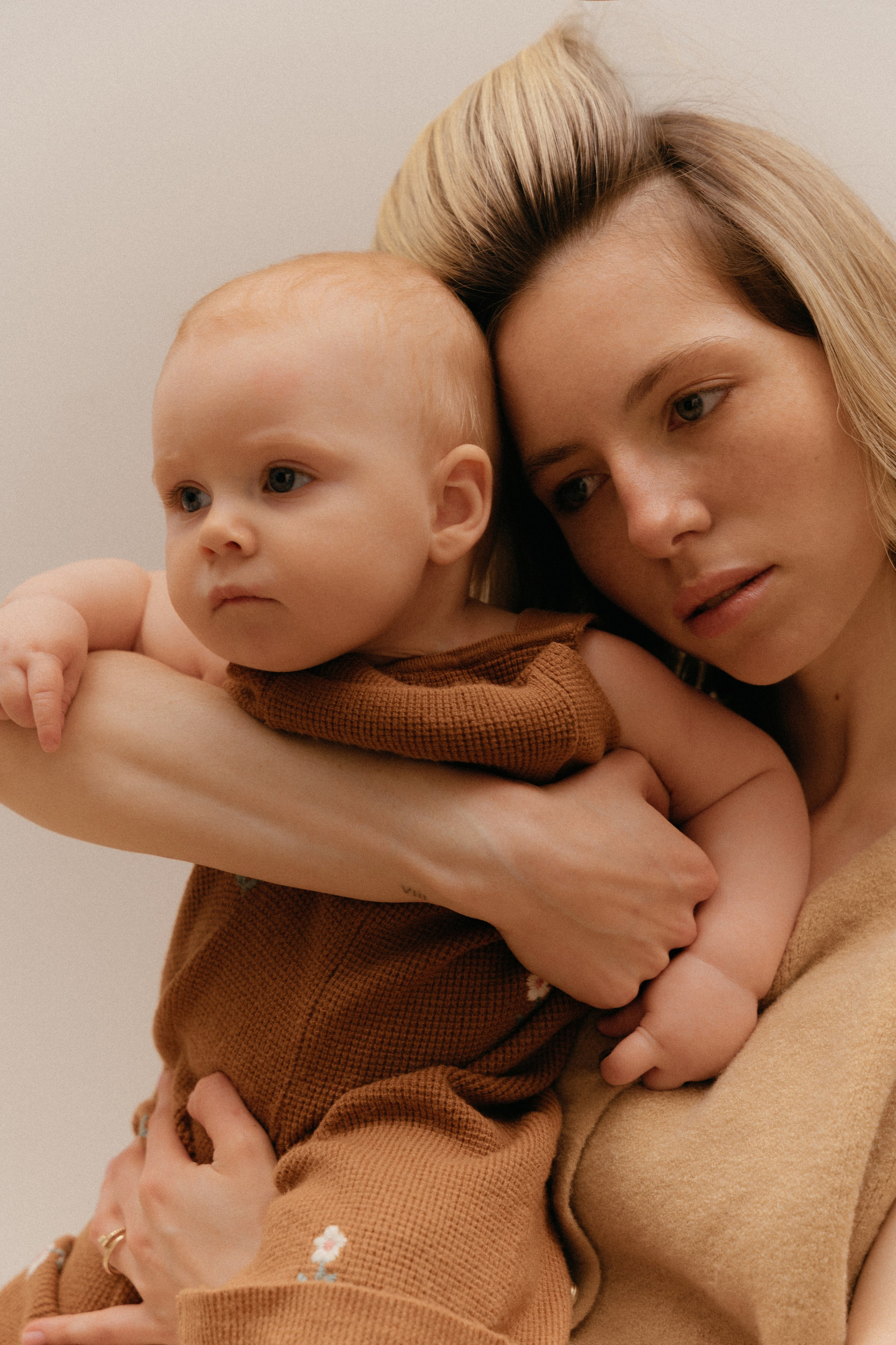 ◦ Соня ◦. Главная