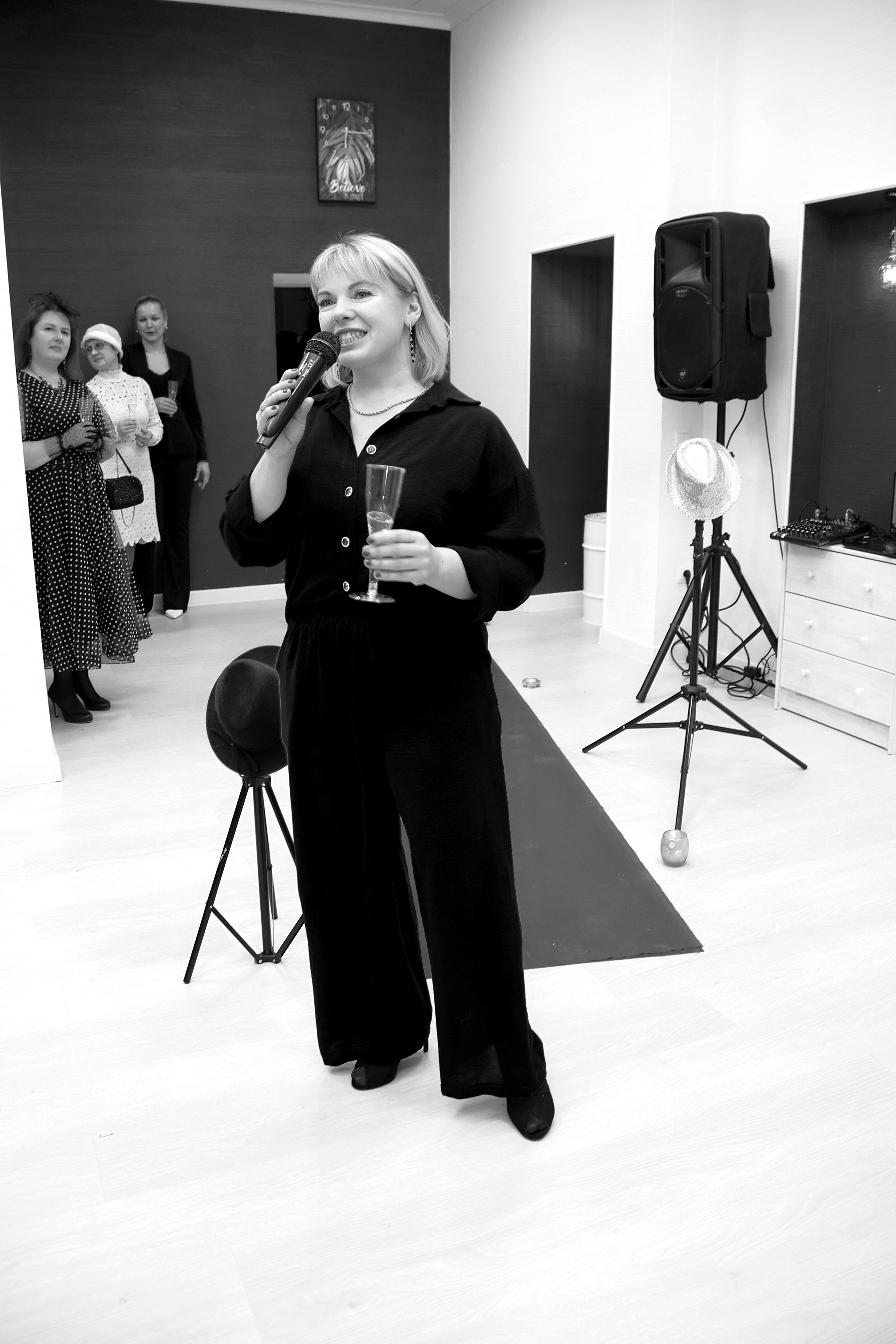 Творческий вечер «Дама в шляпе». Фотограф в Смоленске Ася Польшина