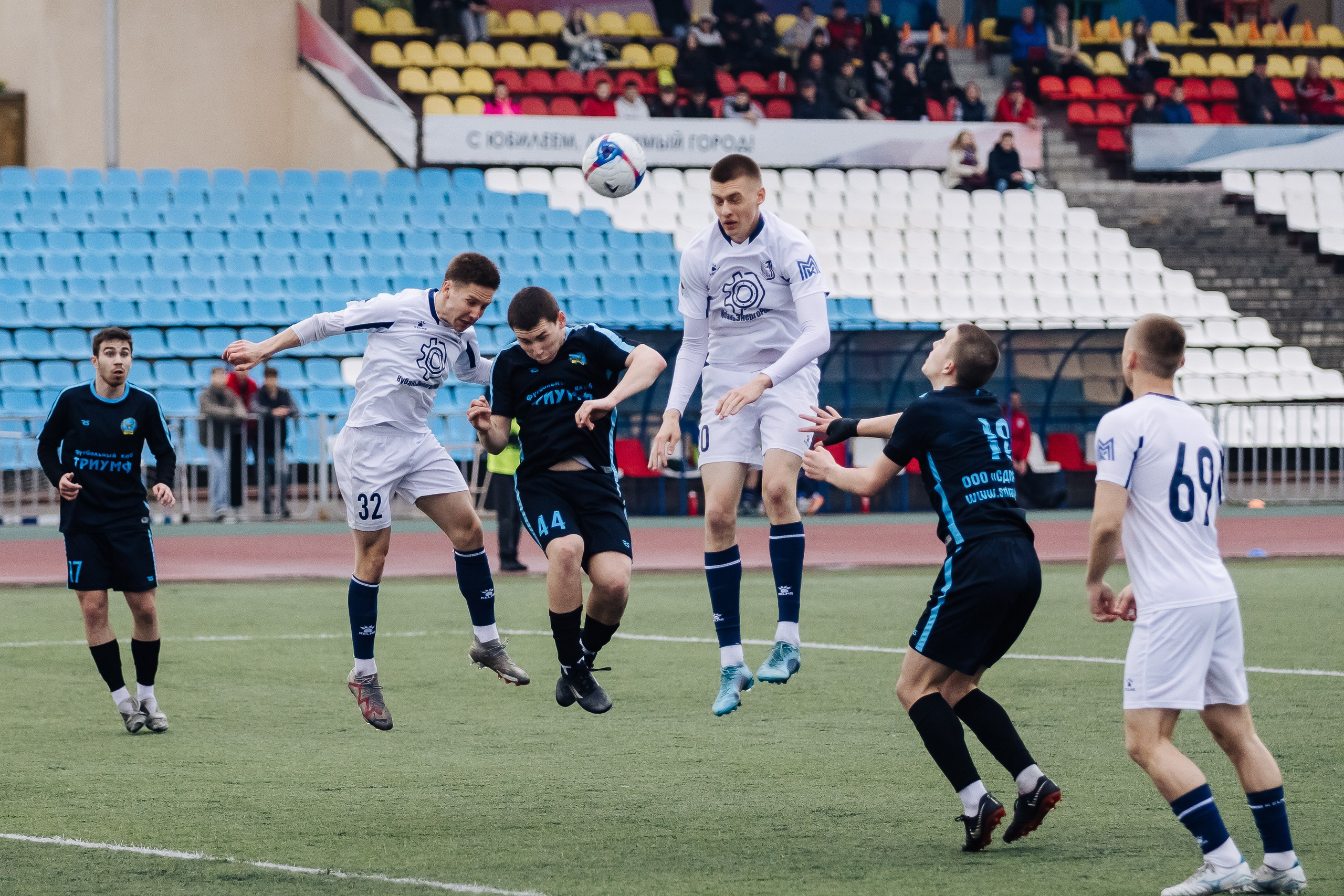 ФК «Металлург-Магнитогорск» — ФК «Триумф» // 03.05.25. Денис Прохоров Фотограф в г. Магнитогорск