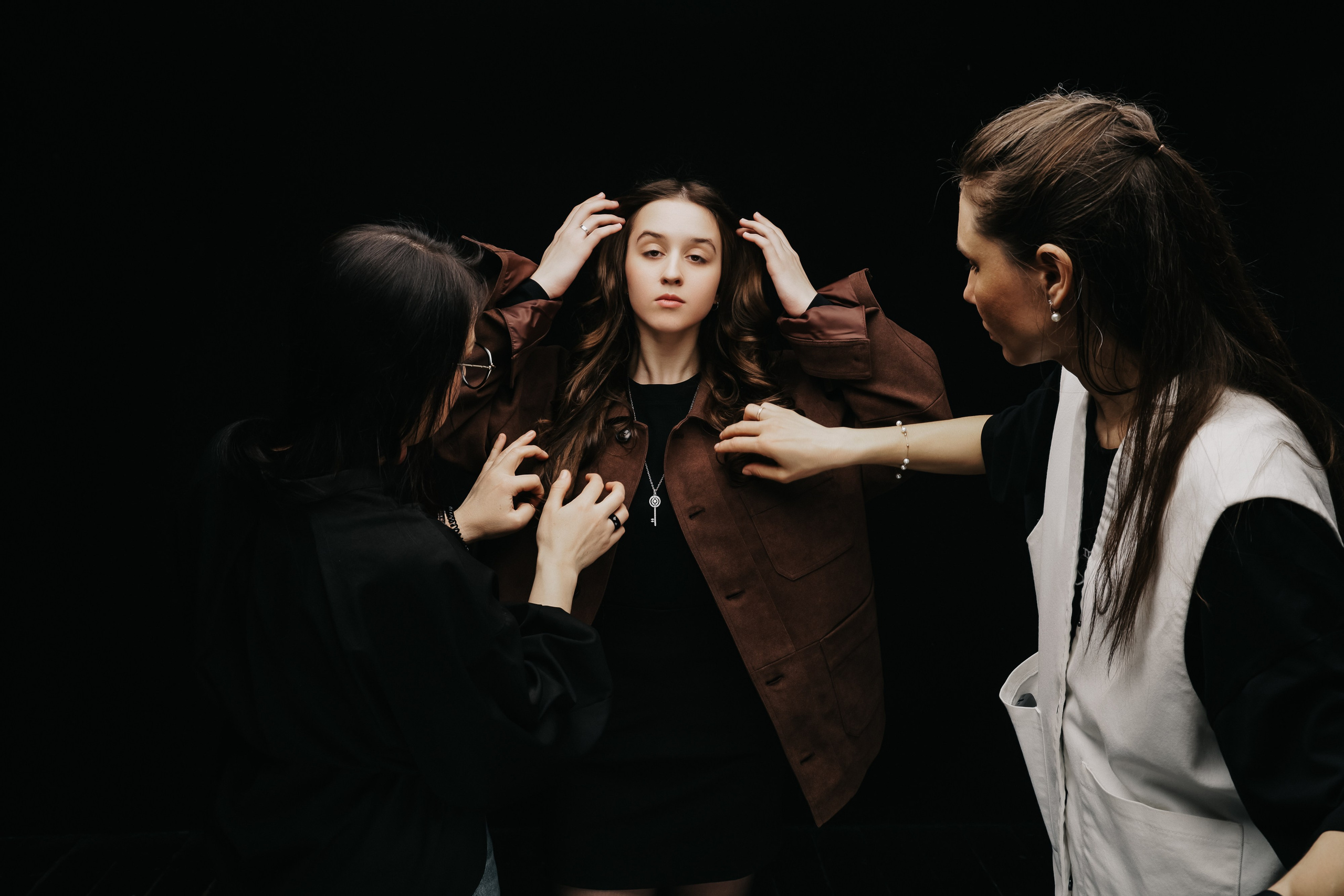 Школьные. Фотограф свадебный, репортажный, индивидуальный, фото для маркетплейсов, брендов, автосалонов