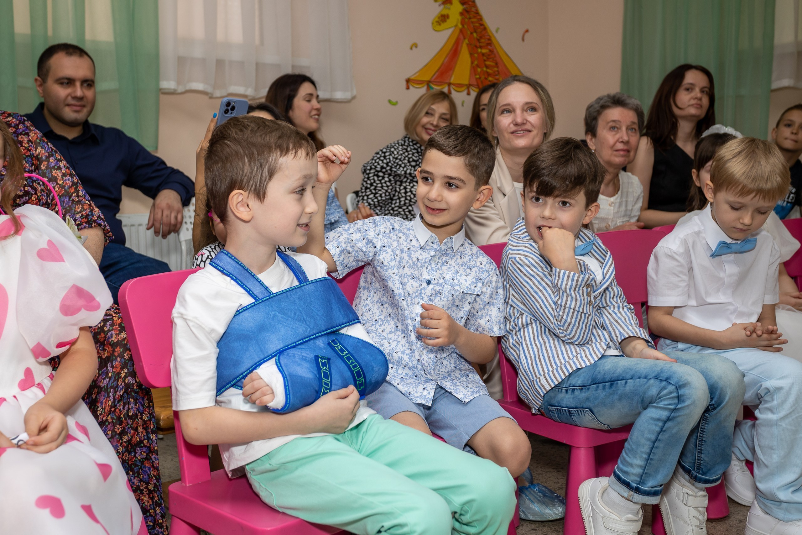 Выпускной Детский сад, 2 часа, 8000. Выпускные альбомы Майкоп, Краснодар Елена Золотарева