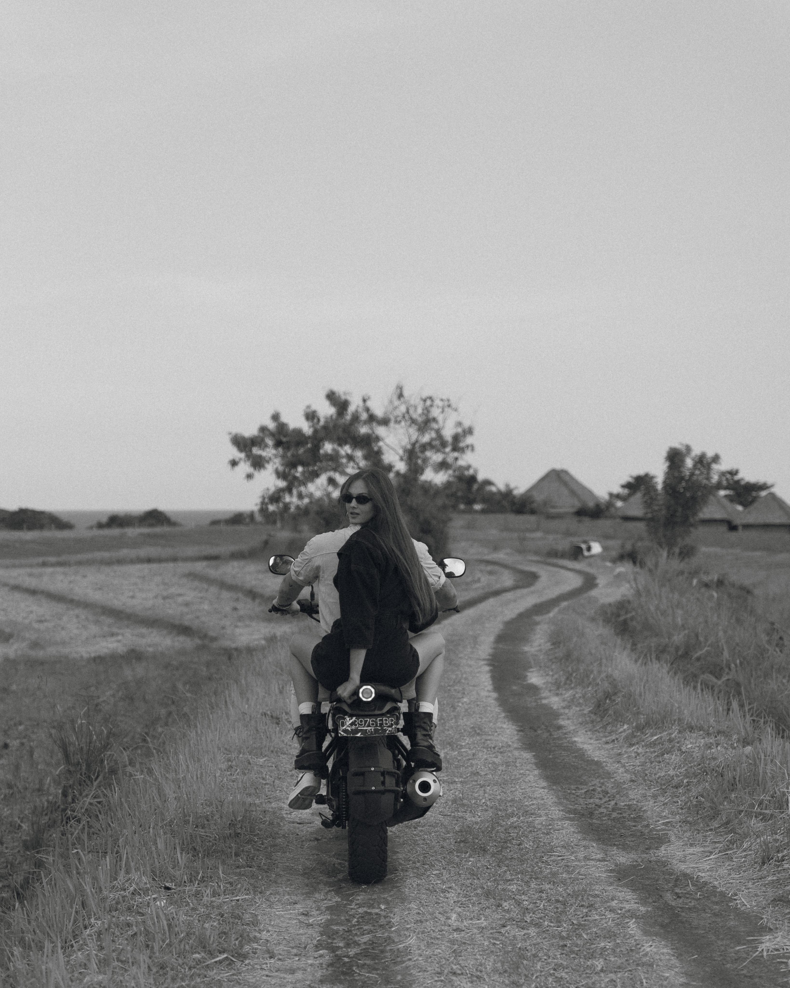 Ксения и Родион. Фотограф Alena Ray