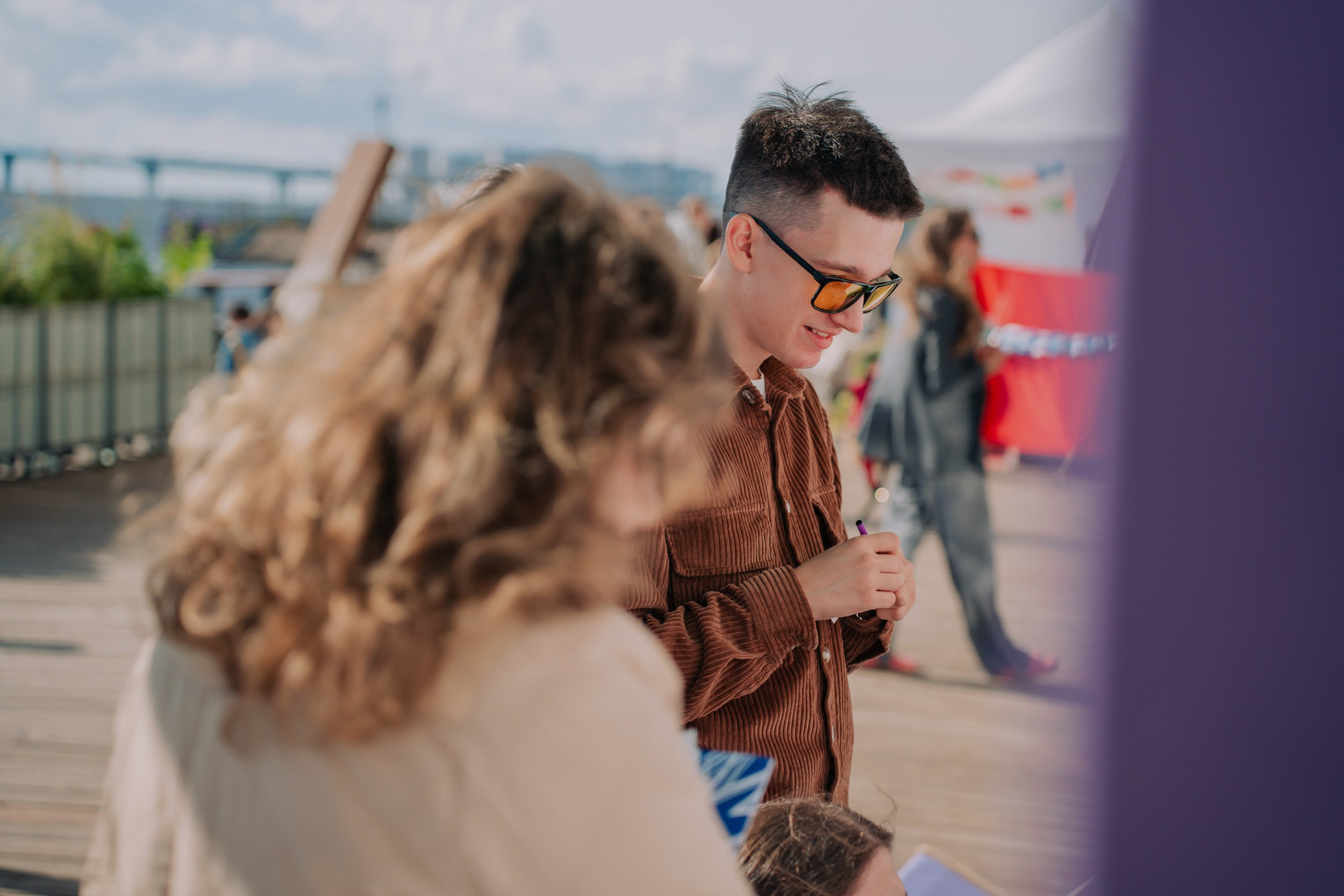 AVITO TEAM | Антон тут рядом. Портретный и репортажный фотограф в Санкт-Петербурге Максим Пашков