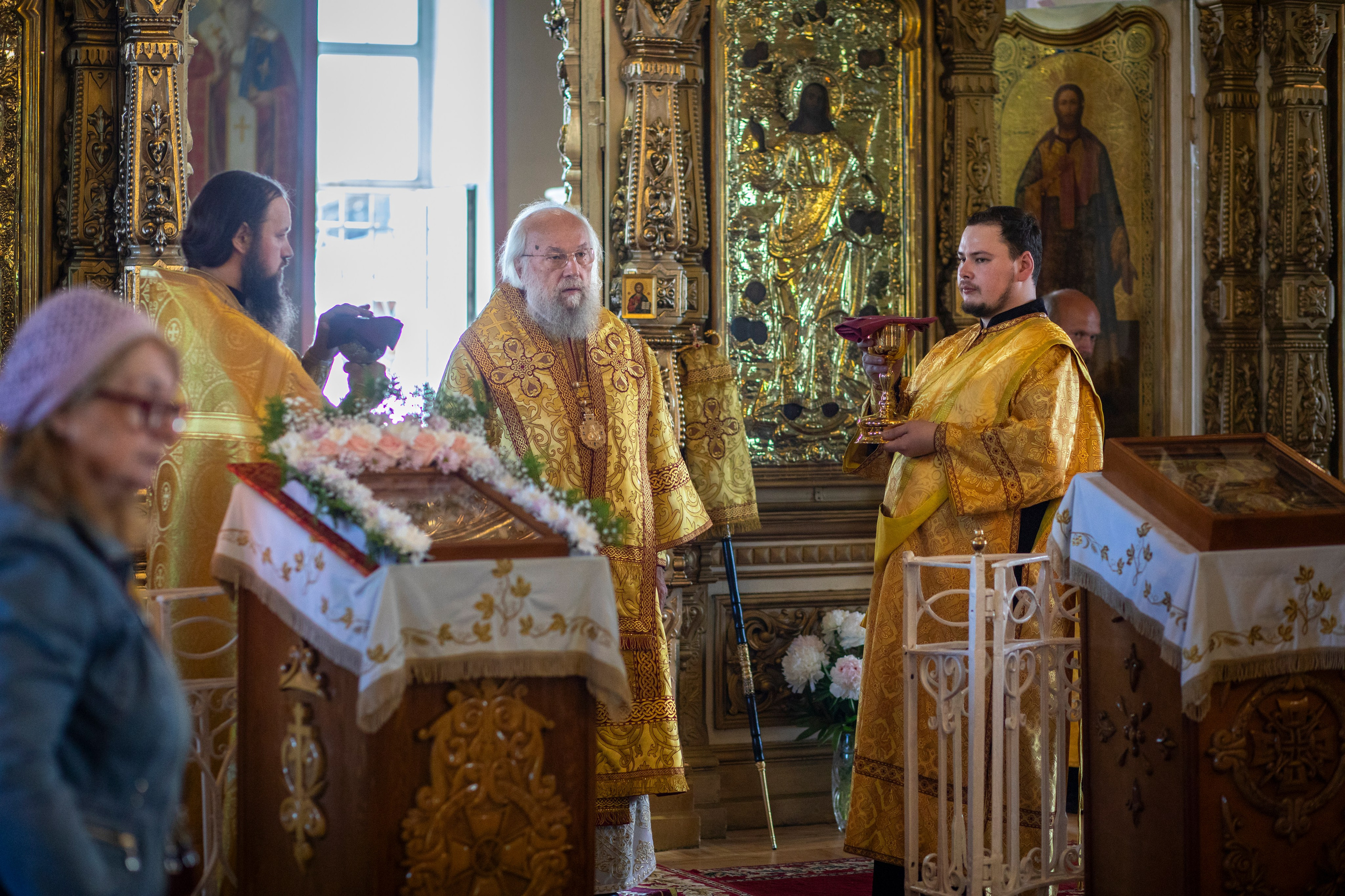 Служба епископа Александровского и Юрьев-Польского Иннокентия. Арт- фотограф Москва