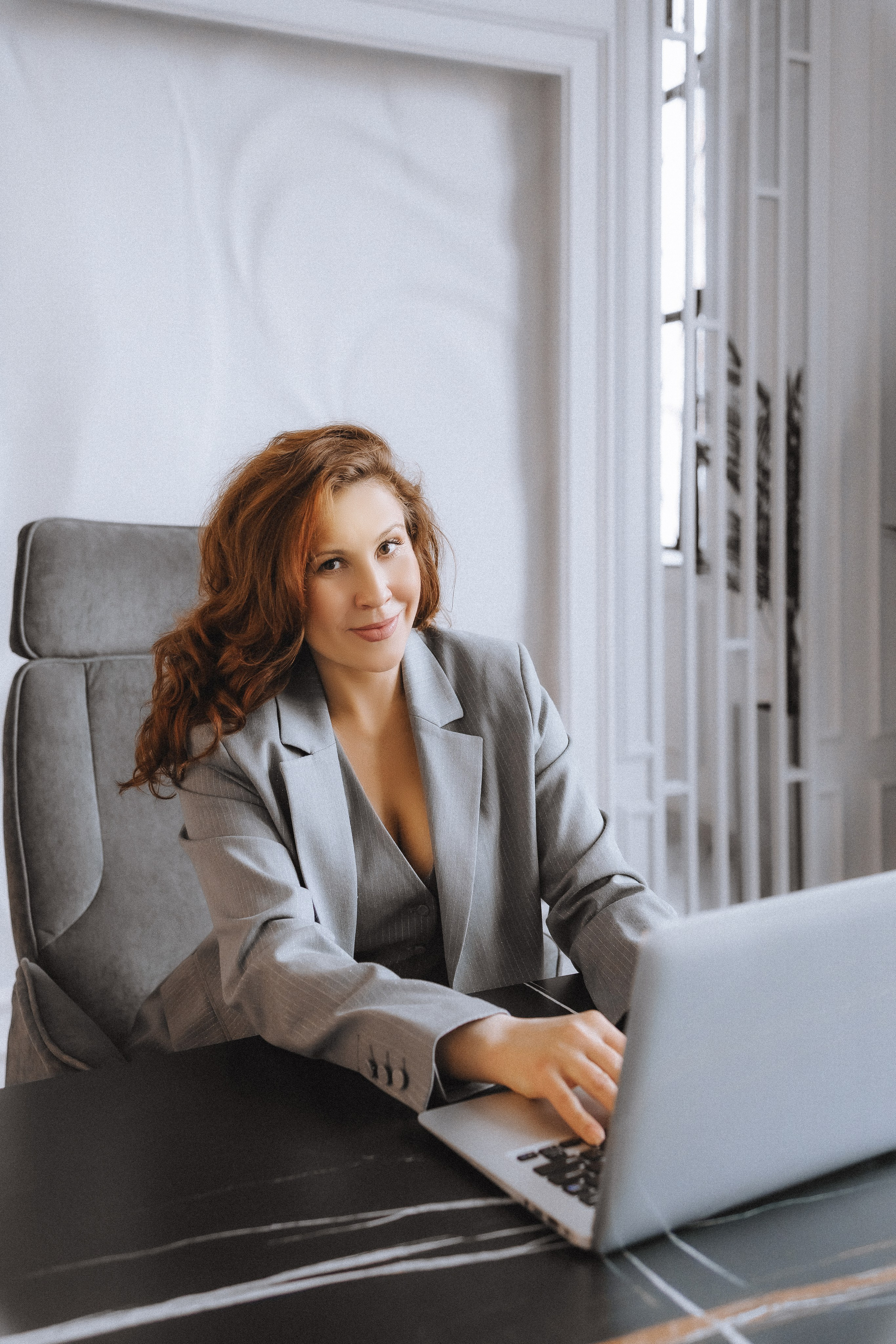 Портфолио — Бизнес контент — фотограф Анастасия Инвиш. Эротическая фотосессия в стилю ню в Москве — заказать ню фотосессию от 19 800 руб!