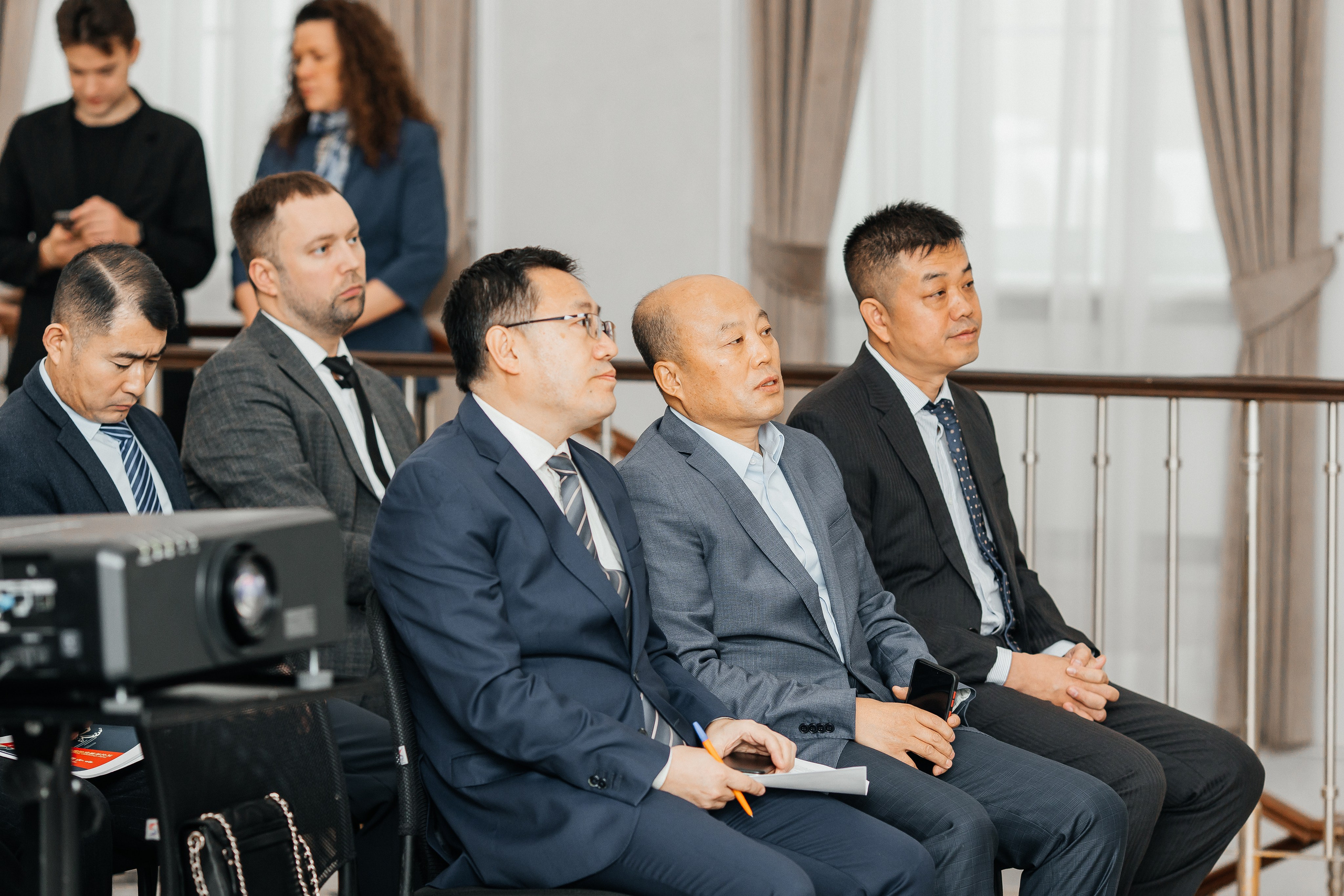 Бизнес — встреча с предпринимателями Китая. Фотограф Екатеринбург Марина Поздеева