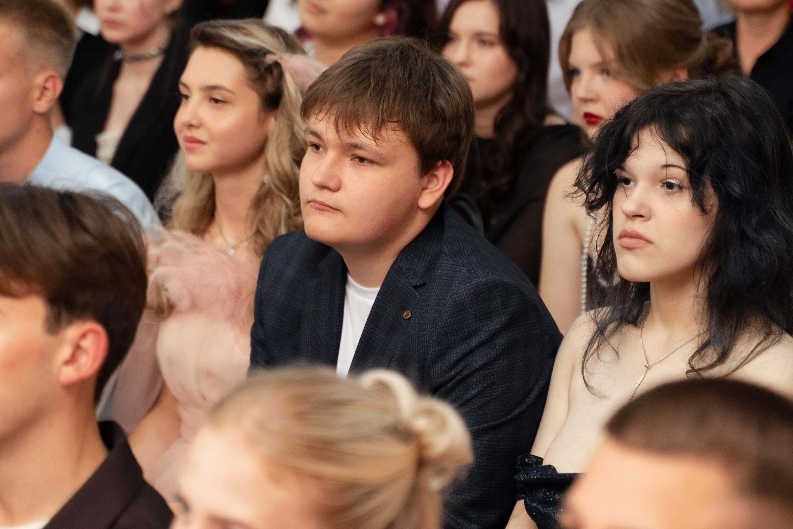 40 Школа 11 класс вручение аттестатов. Выпускные альбомы Натальи Бутко: Новороссийск, Анапа, Геленджик