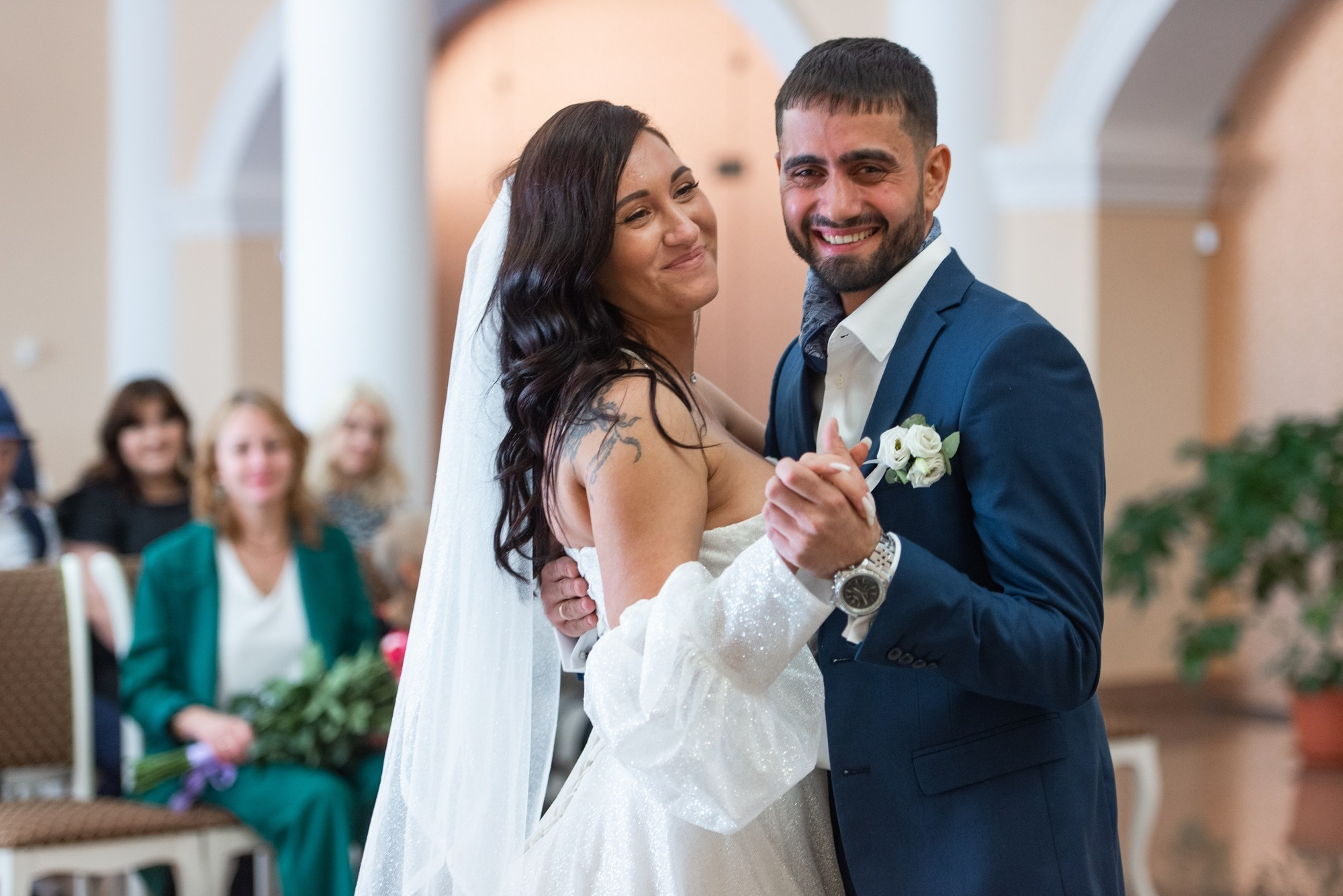 Марат и Римма. Эмоции. Свадебный и семейный фотограф в Омске Мормулев Михаил