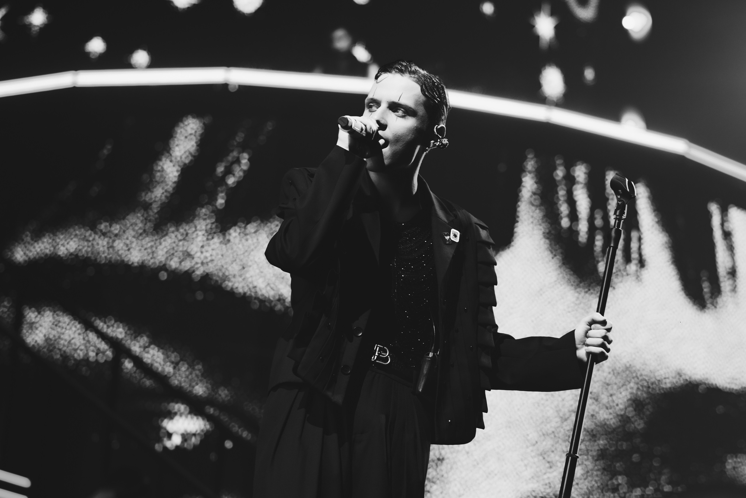 ВАНЯ ДМИТРИЕНКО В МЕГАСПОРТЕ 07.11.25. Концертный и репортажный фотограф в Москве и Санкт-Петербурге Мария