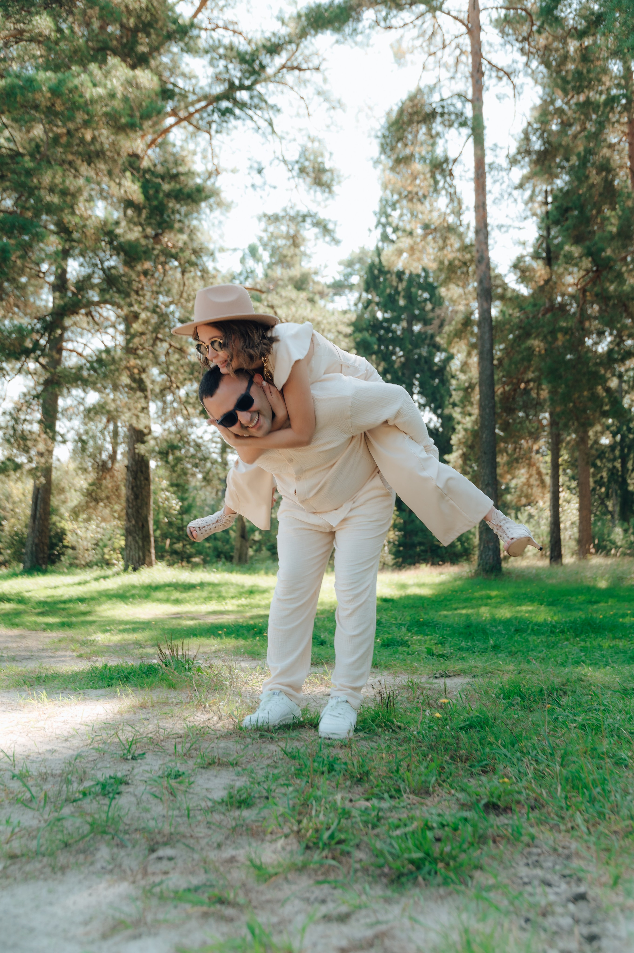 Любовная любовь в лесах Юганца. Детский и семейный фотограф Катерина Мишина