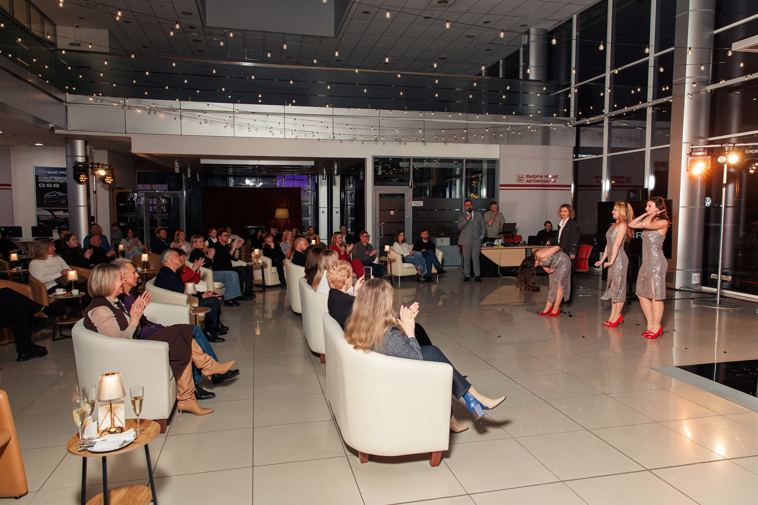 Презентация новой Toyota RAV4. Репортажный и свадебный фотограф в Уфе Павел Кожевников