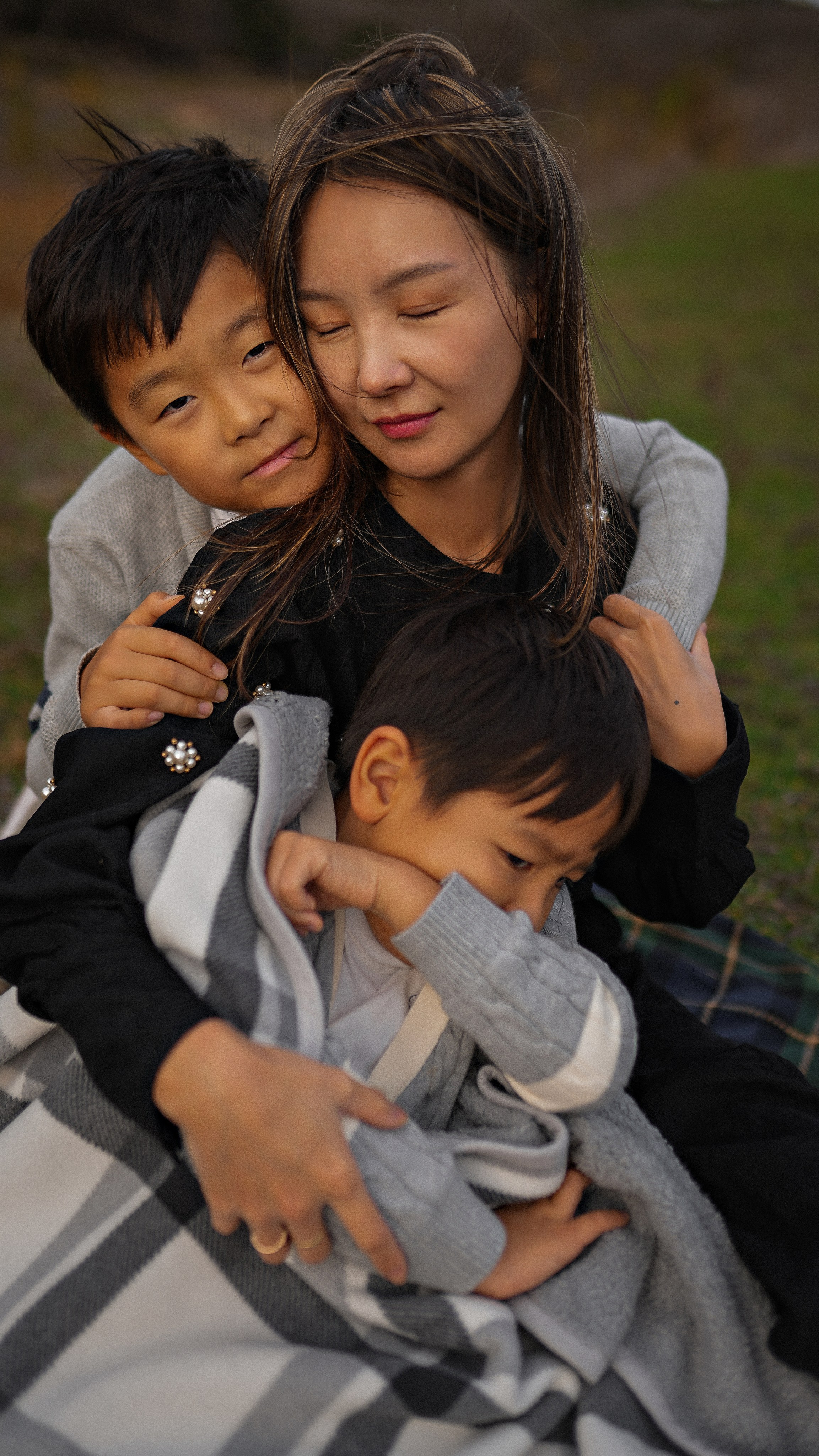 Family photography in Austin, TX | Unposed, playful & full of life | Anny Smirnova