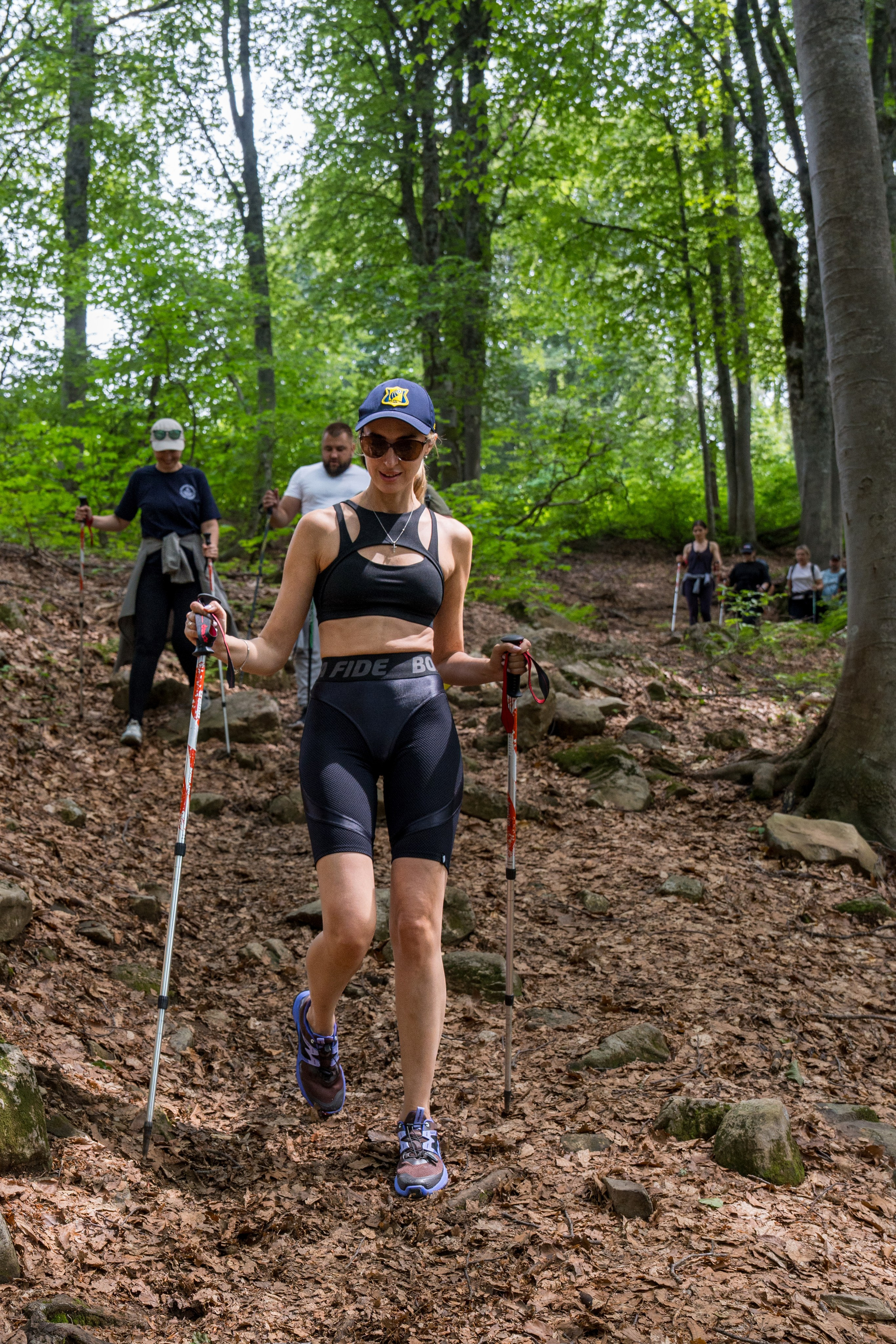 MICE мероприятие для компании «Доставка морем»: хайкинг к Ачипсинским водопадам. Репортажный фотограф в Красной Поляне и Сочи Павлюченко Екатерина
