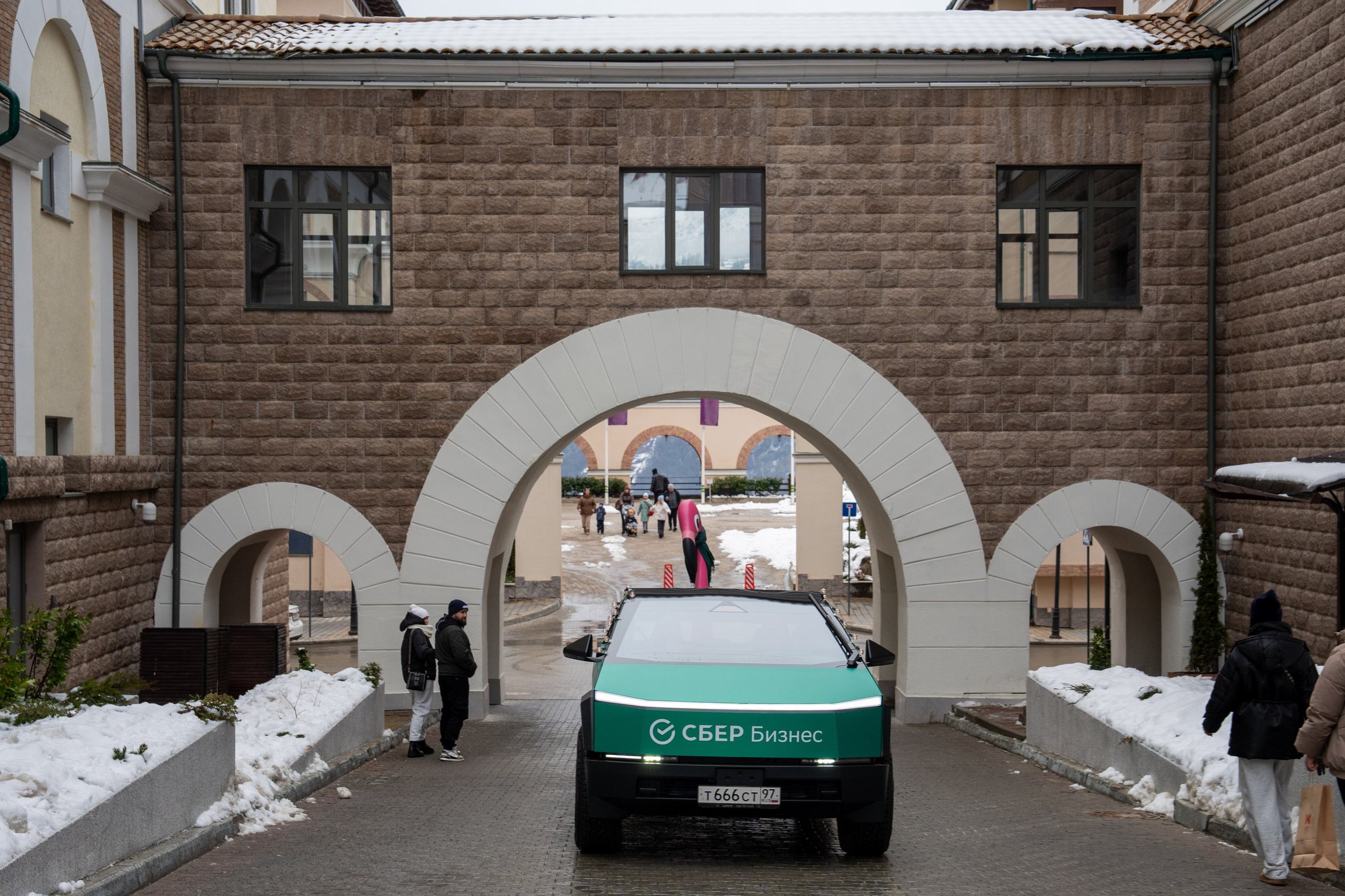 Сбер-маркетинг в Сочи и Красной Поляне. Репортажный фотограф в Красной Поляне и Сочи Павлюченко Екатерина