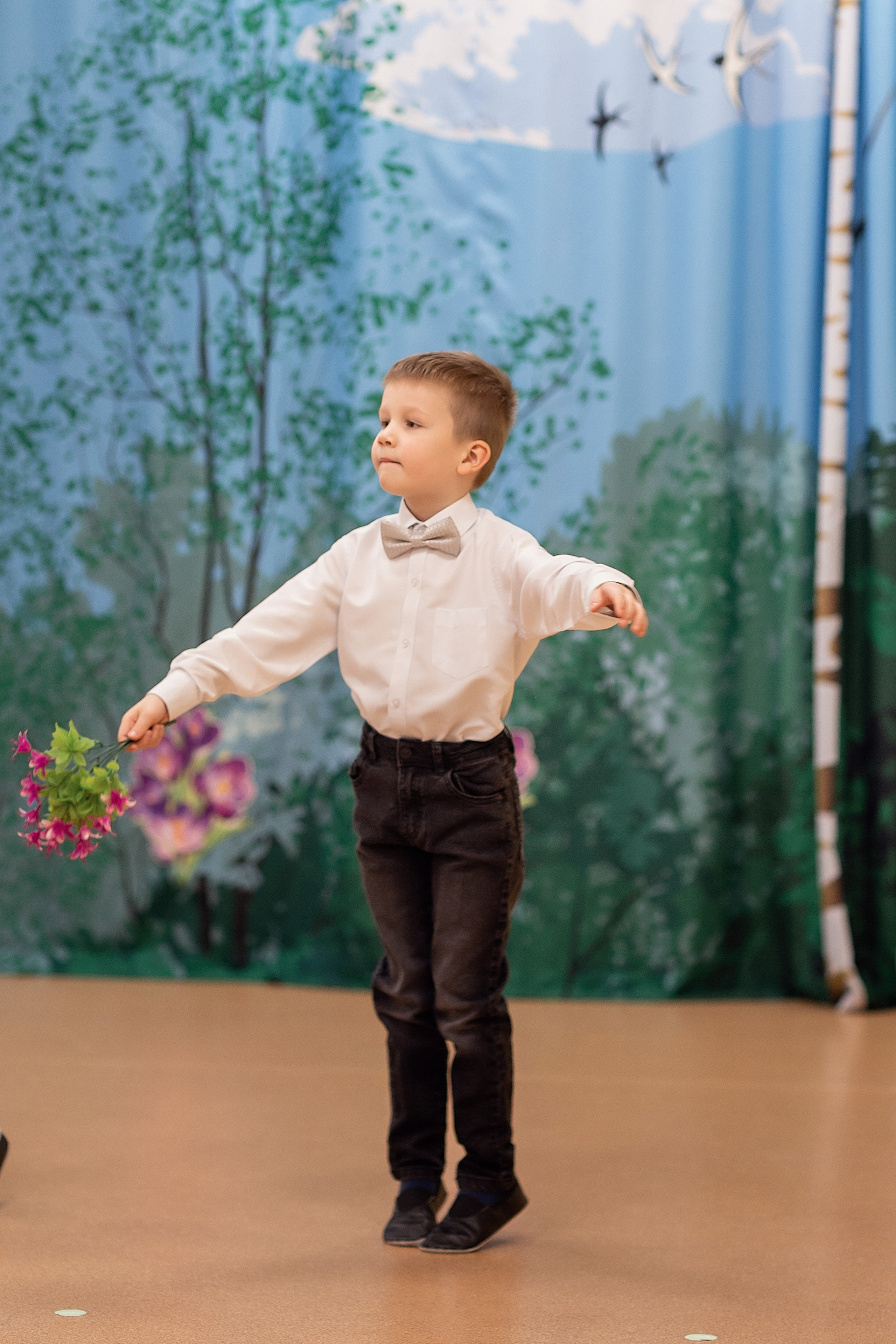 Весенний утренник_старшая группа_2025. Семейный фотограф в Санкт-Петербурге