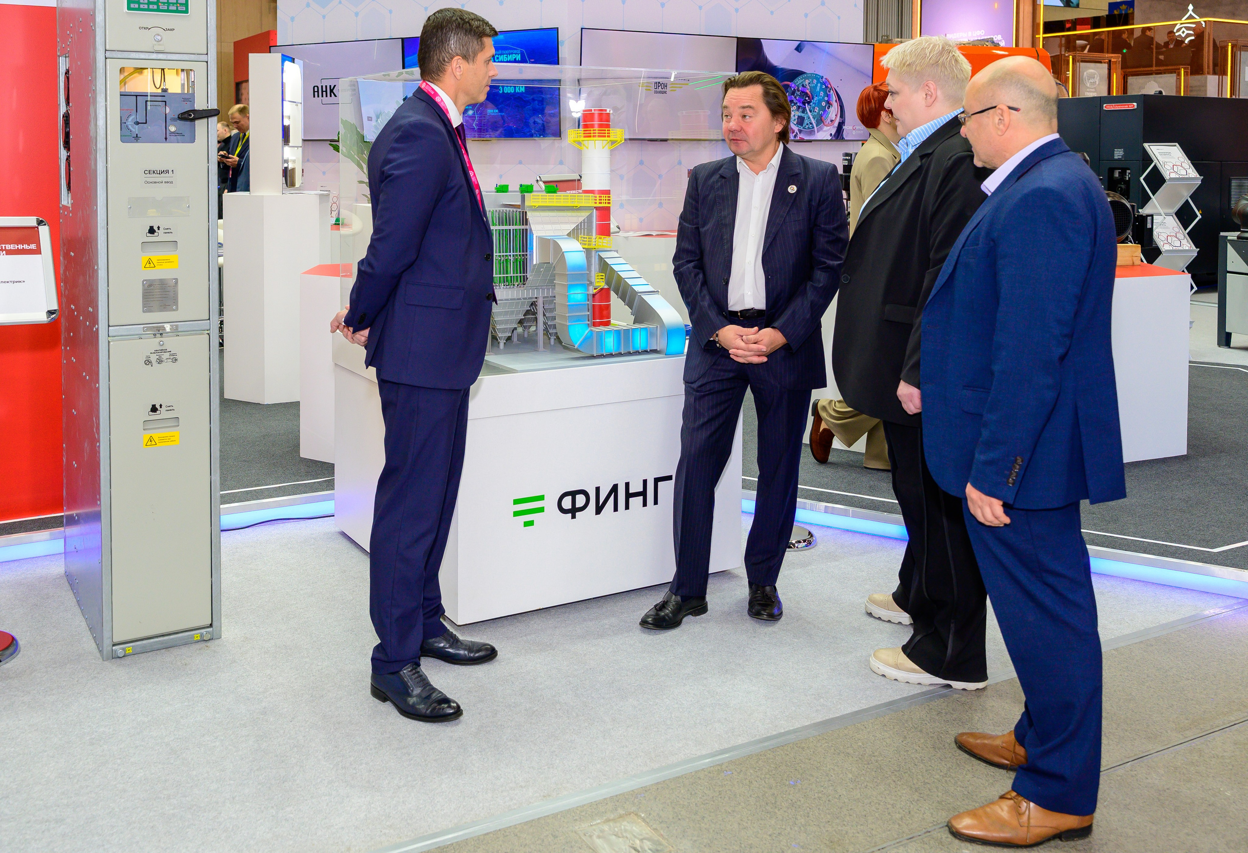 BigindustrialweekBelarus. Фотоуслуги, услуги фотографа, фотографирование важных событий