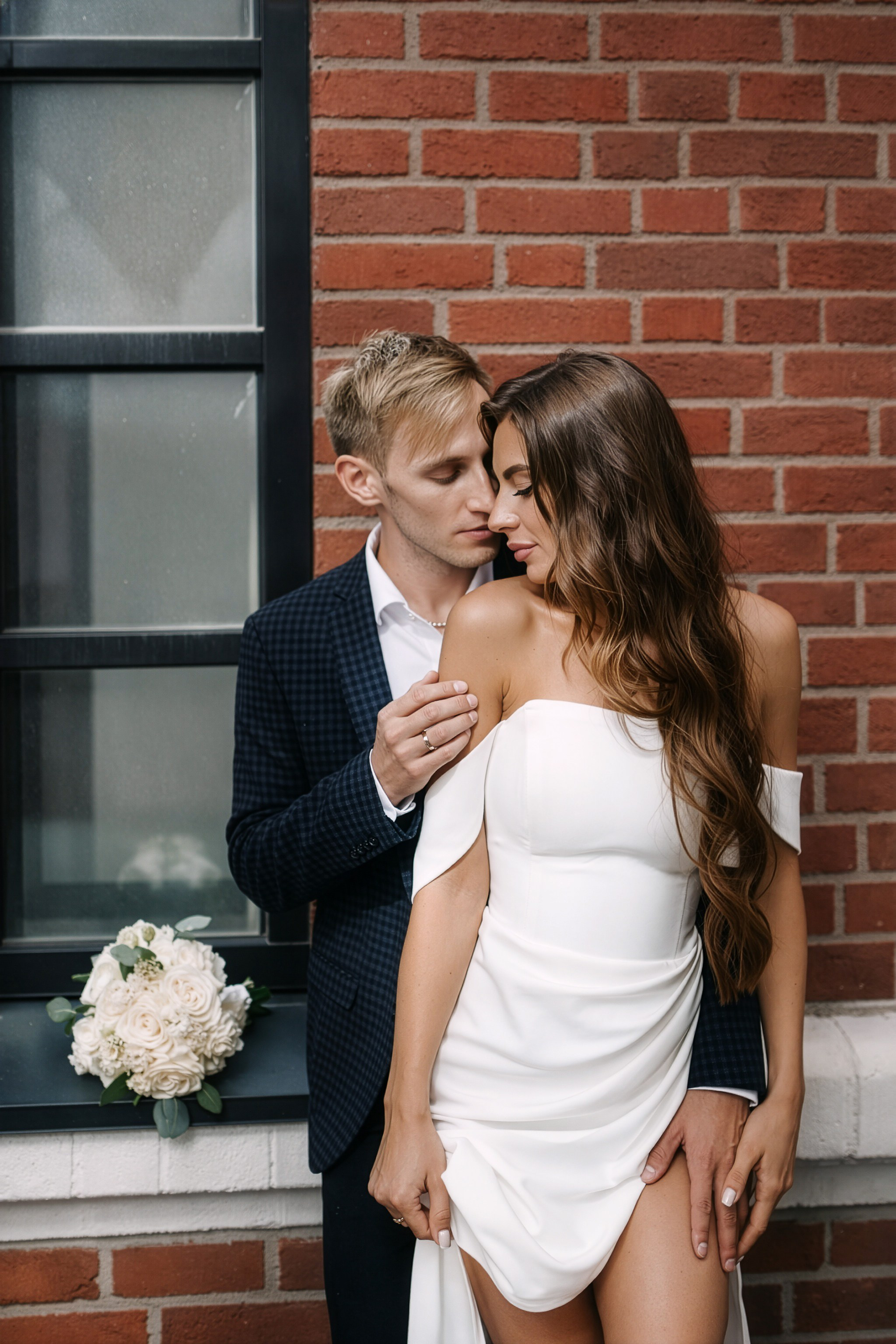 Свадебная прогулка в Екатеринбурге — Фотосессия Александра и Екатерины. Фотограф Дмитрий Судаков — Свадебная и репортажная съемка в Екатеринбурге и Москве