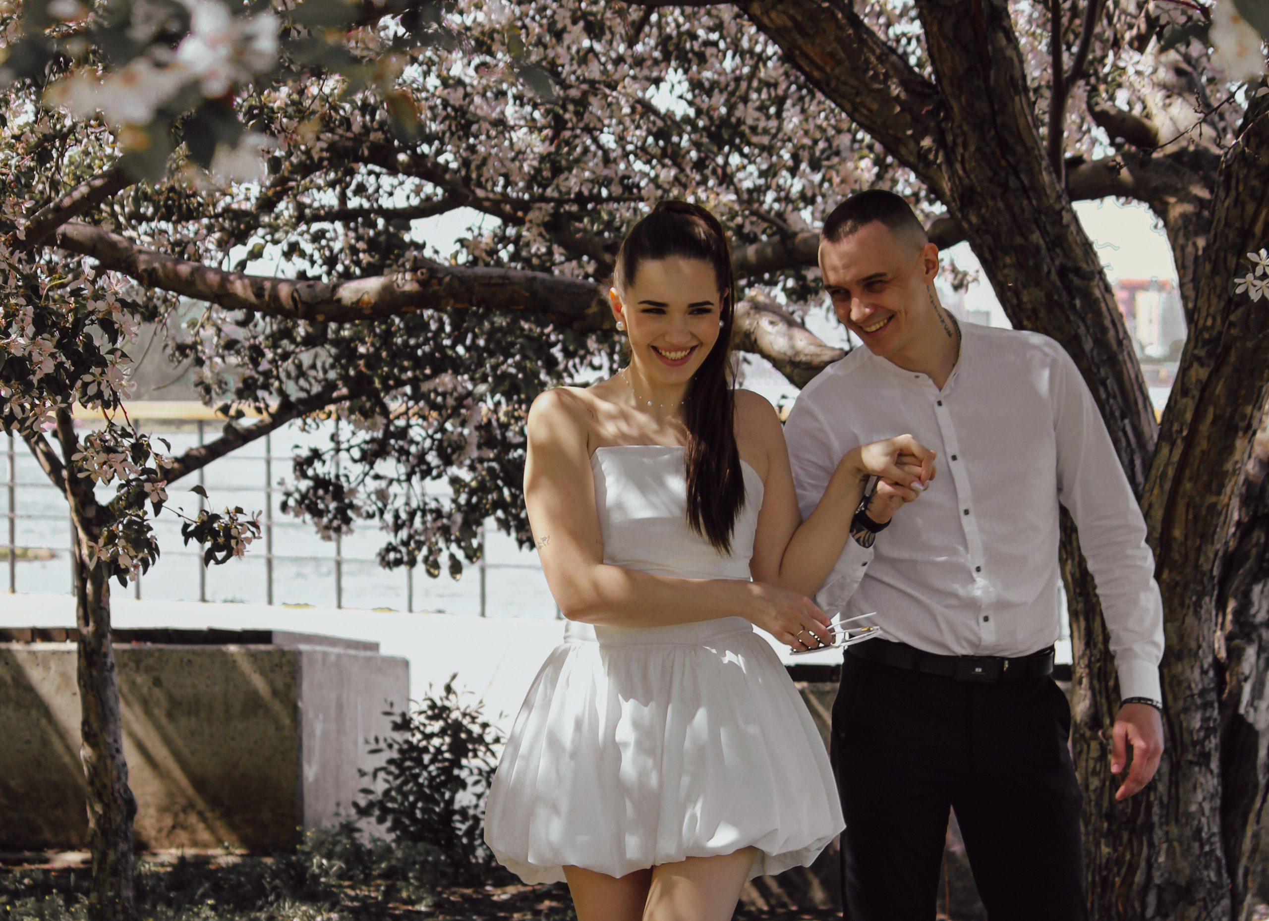 фотограф красноярск мужская съемка свадебная фотосессия уличная съемка прогулка фото фотостудия домашняя фотосессия  студийная съемка в студии фотосессия живые фото свадебная фотосессия свадебный фотограф красноярск