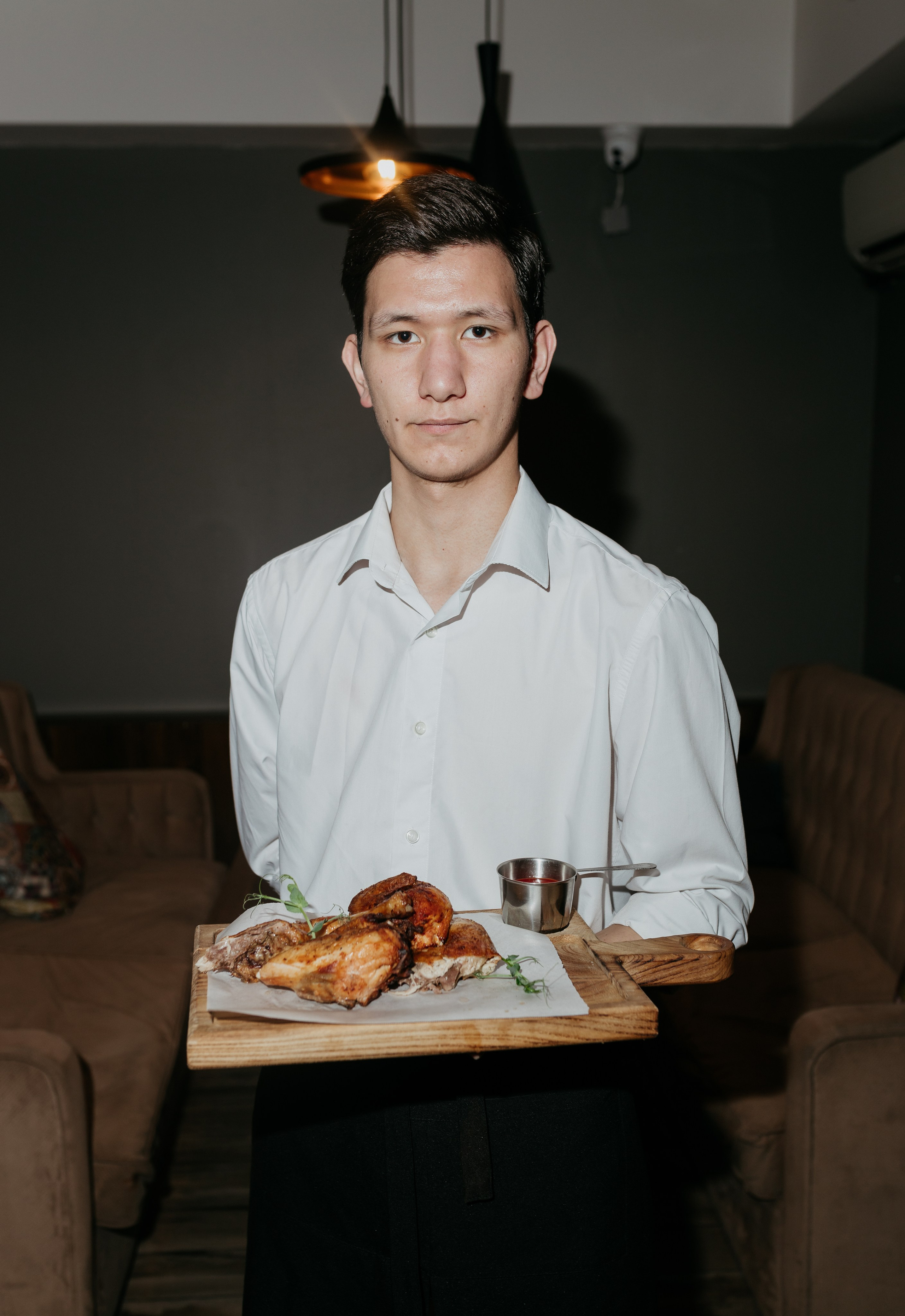 Grimbergen Pub. Fashion-фотограф Желеуов Дулат