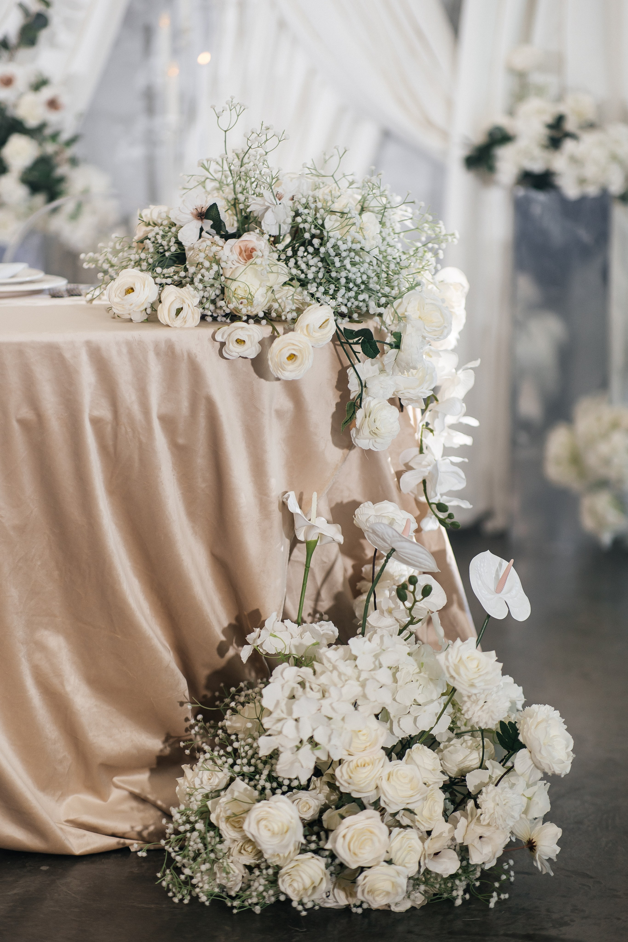 Илья и Инна 2025 Небо. Свадебный и портретный фотограф Алина Иванова. Екатеринбург-Москва