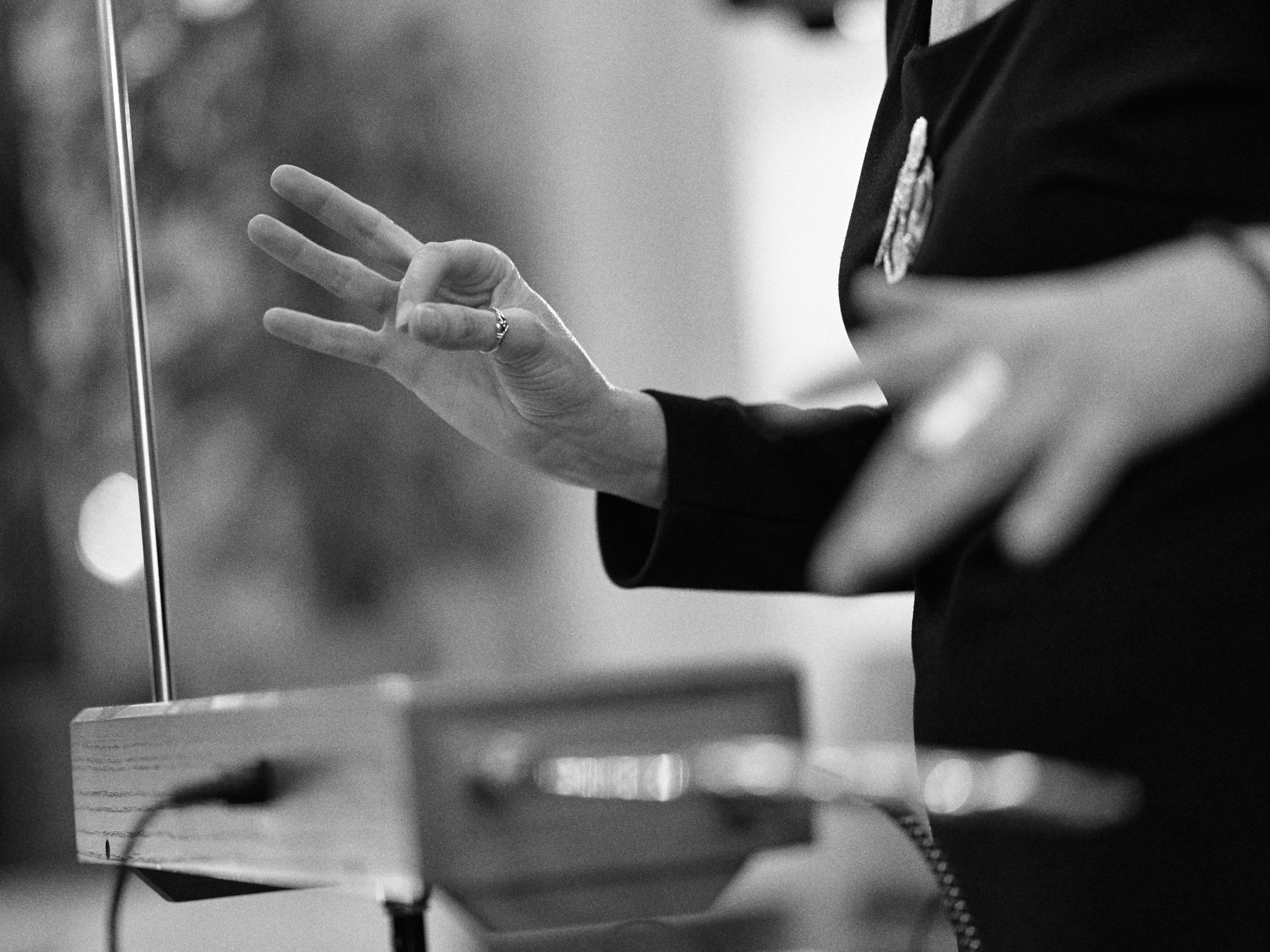 Поющие Камни в MMOMA Cafe. Иван Кобяков