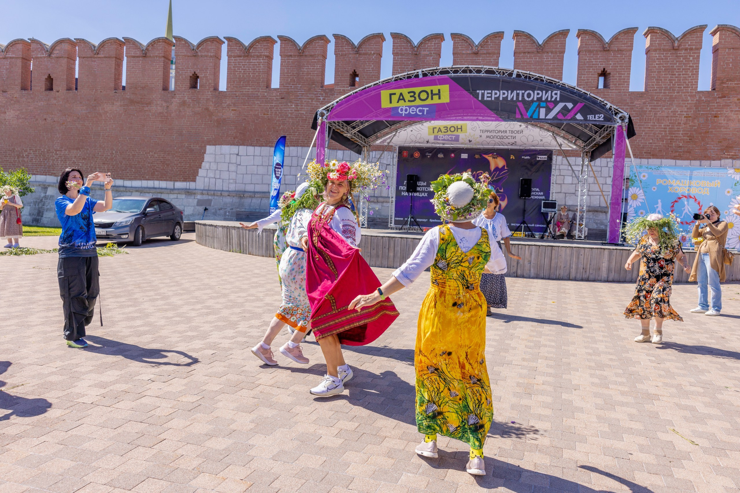 Фестиваль «Ромашковый хоровод». Северная ходьба. Фотограф в Туле Крупский АнДРей. Фотостудия «КАДР71» в Туле