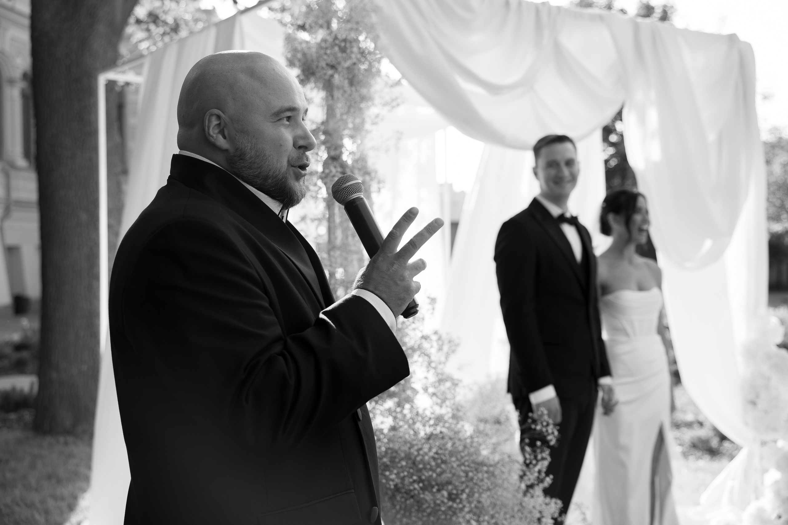 Влюбиться можно в красоту, но полюбить — лишь можно душу. Maya Alieva Wedding Photographer in St.Petersburg