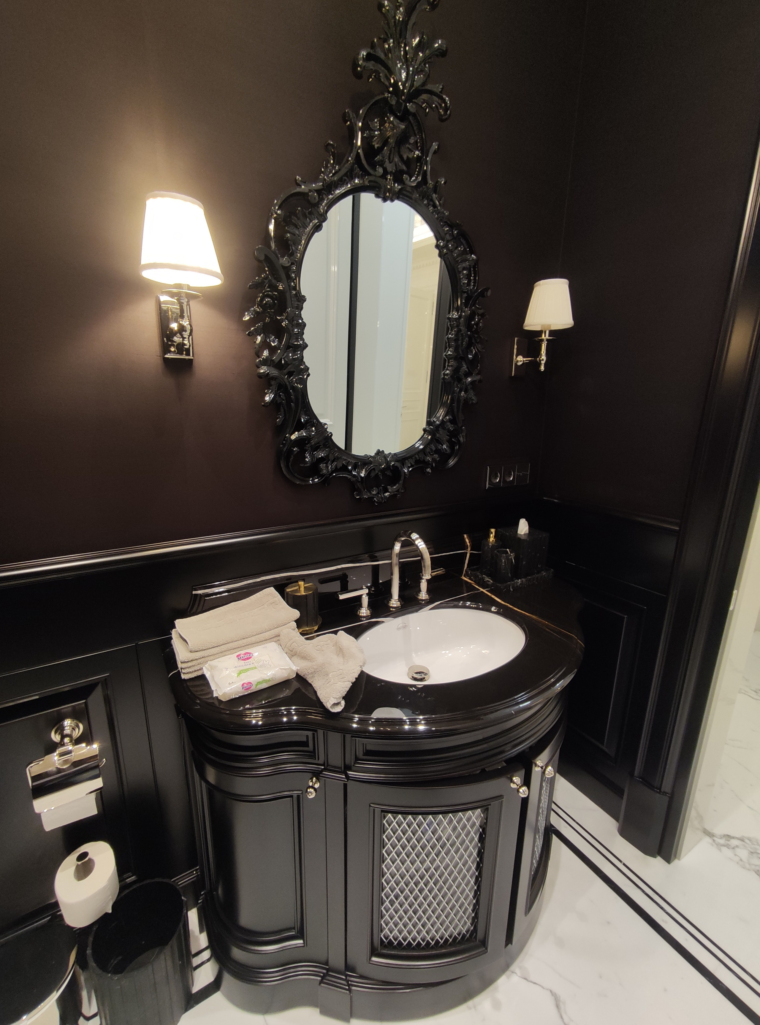 Тумба под раковину. Студия дизайна интерьера RISE DESIGN STUDIO