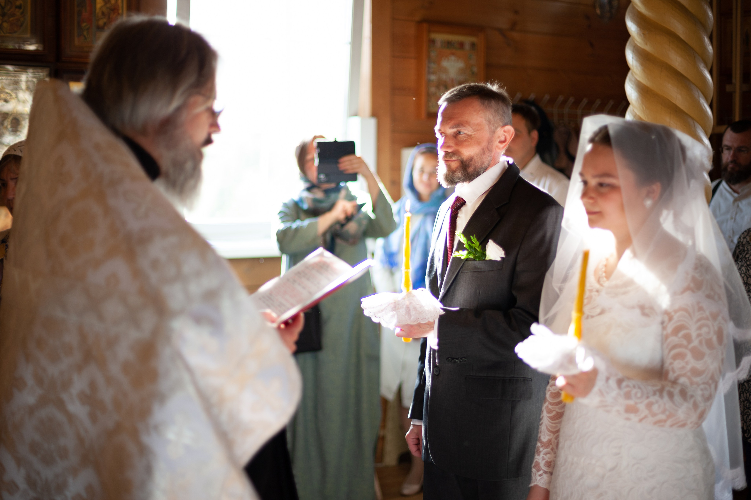 Венчание, стиль «Agfa CT Precisa 100». Фотограф на крещение/венчание