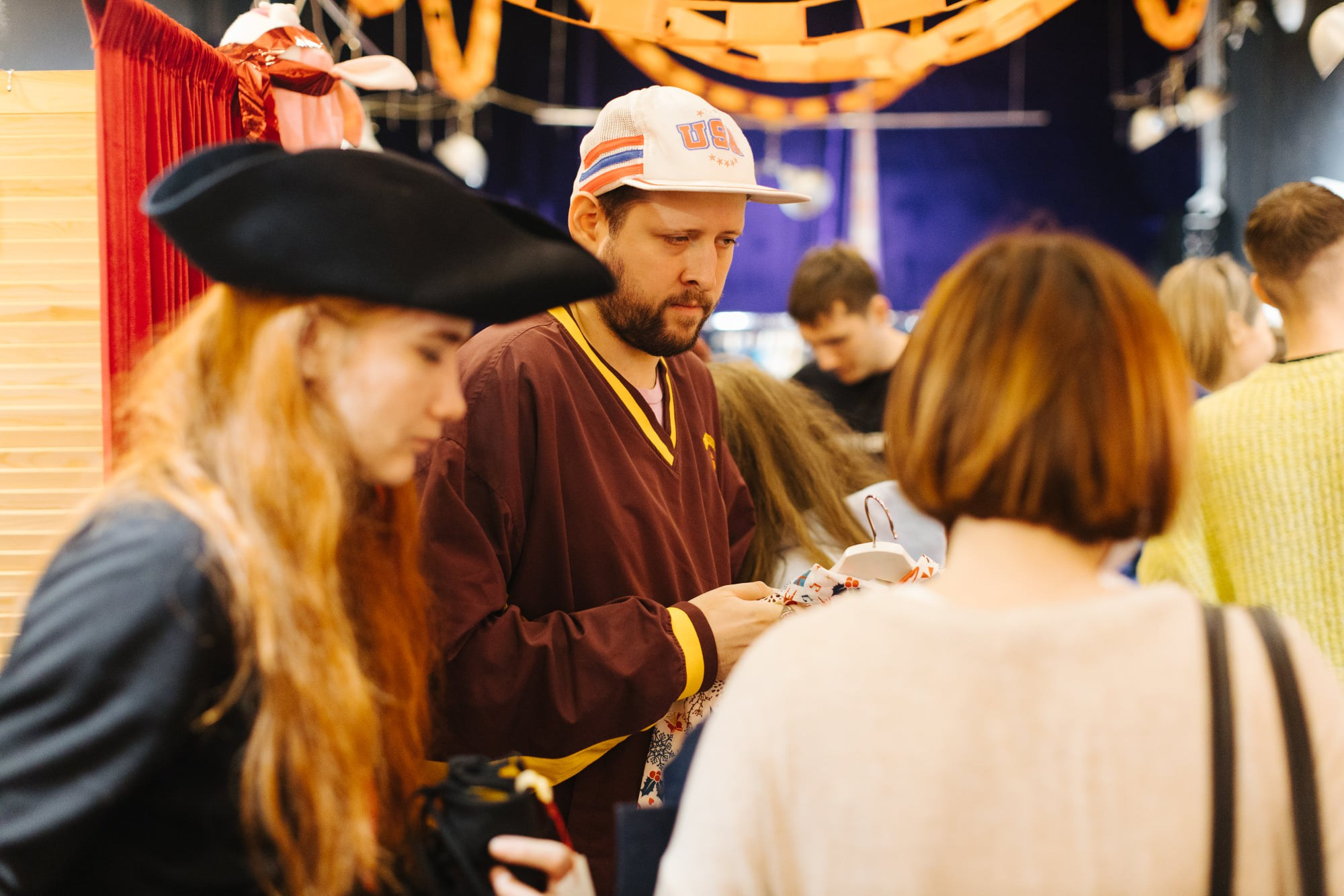 25–26 декабря 2021 на Трёхгорной мануфактуре. Фотоотчеты «Ламбада-маркета»