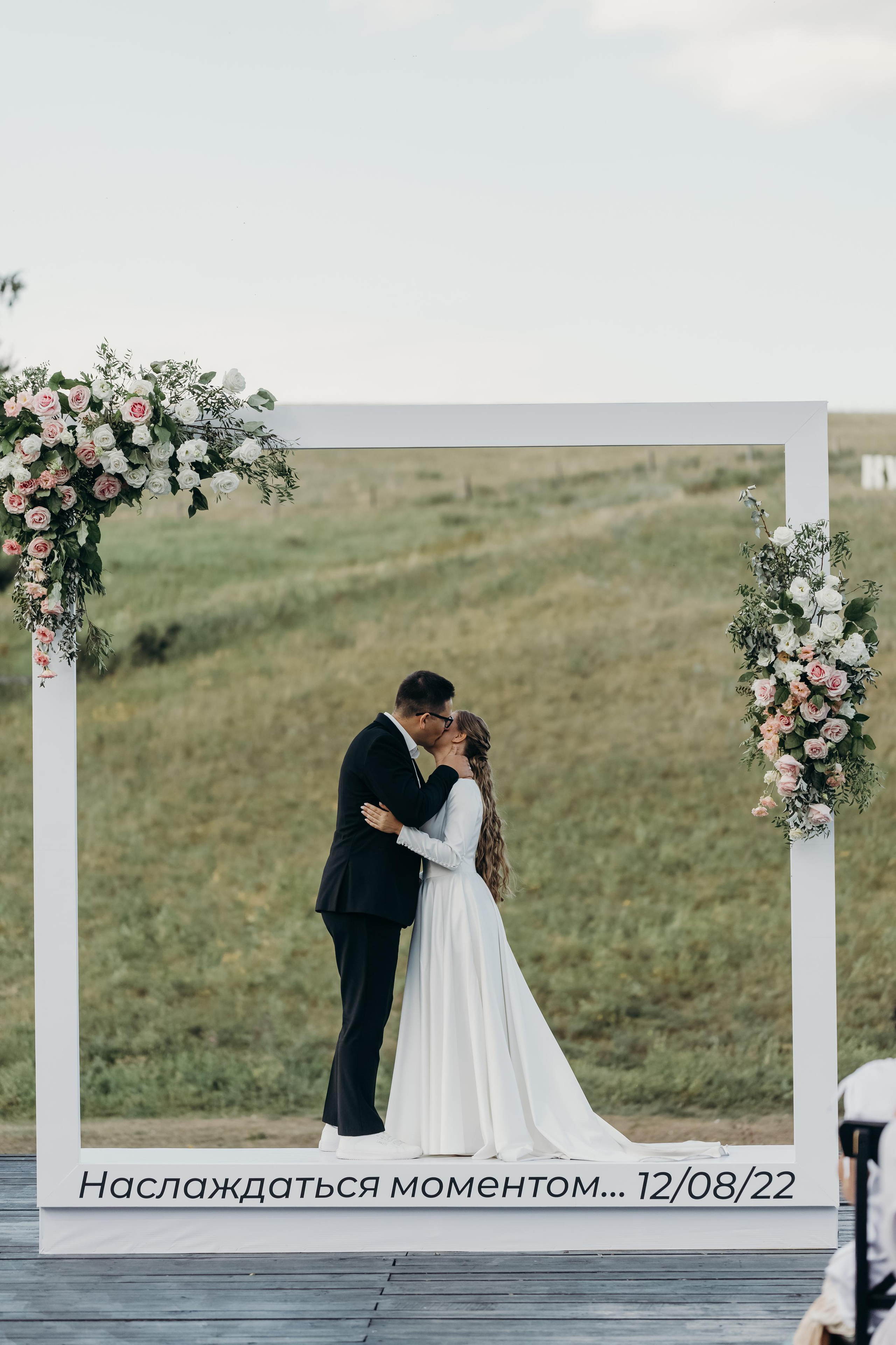 свадебный организатор красноярск, организатор красноярск, организатор свадьбы красноярск, свадьба под ключ красноярск, свадебная концепция, свадебный фотограф красноярск, свадебная арка красноярск, оформление свадьбы красноярск, свадебная церемония красноярск, выездная церемония красноярск