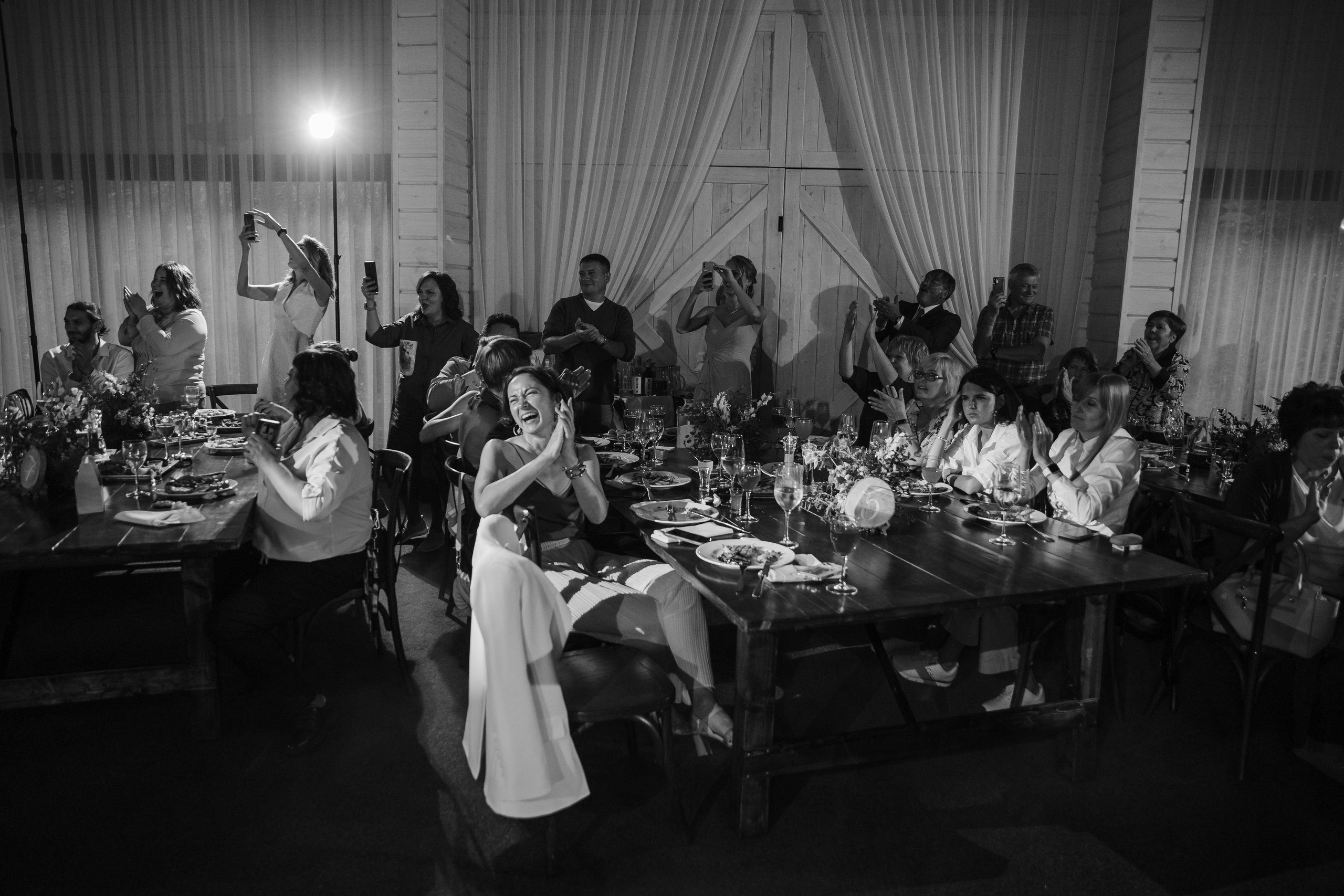 свадебный организатор красноярск, организатор красноярск, организатор свадьбы красноярск, свадьба под ключ красноярск, оформление свадьбы красноярск, свадебный декор, лесная свадьбы красноярск, ресторан для свадьбы красноярск, дом событий сосны, первый танец молодых, тяжелый дым красноярск, постановка танца красноярск, гости на свадьбе