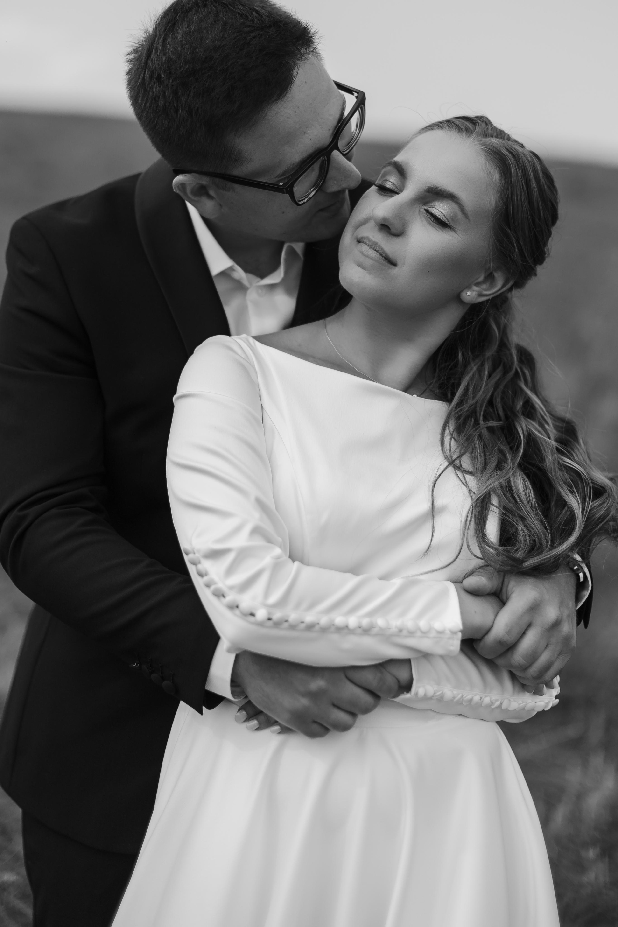 свадебный организатор красноярск, организатор красноярск, организатор свадьбы красноярск, свадьба под ключ красноярск, свадебная лавстори, свадебная концепция, жених красноярск, костюм жениха красноярск