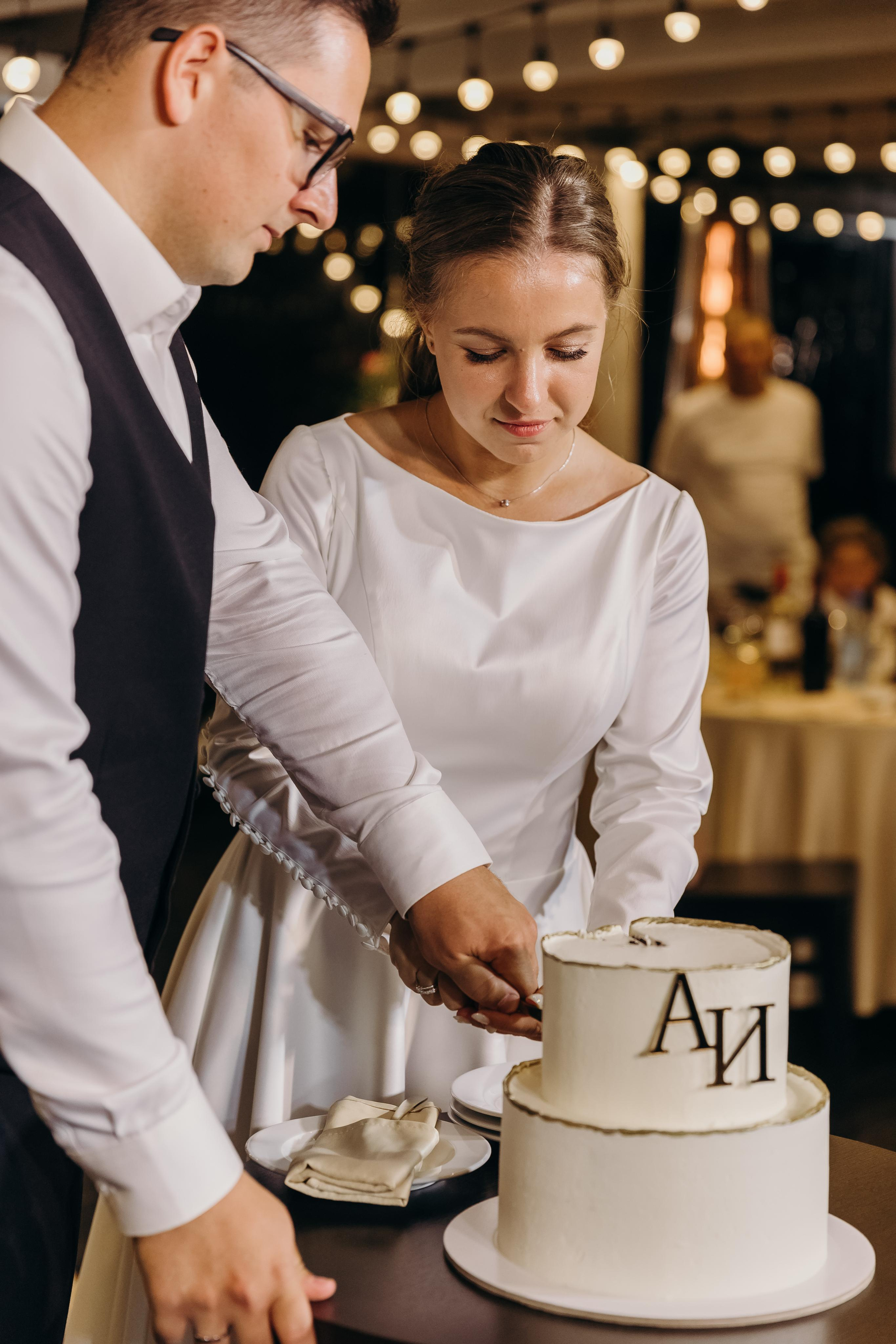 свадебный организатор красноярск, организатор красноярск, организатор свадьбы красноярск, свадьба под ключ красноярск, свадебная концепция, свадебный фотограф красноярск, встреча жениха и невесты, свадебный банкет, ресторан для свадьбы красноярск, стрелковый комплекс кубеково, постановка танца красноярск, свадебный танец красноярск, свадебный банкет красноярск, свадебный торт красноярск