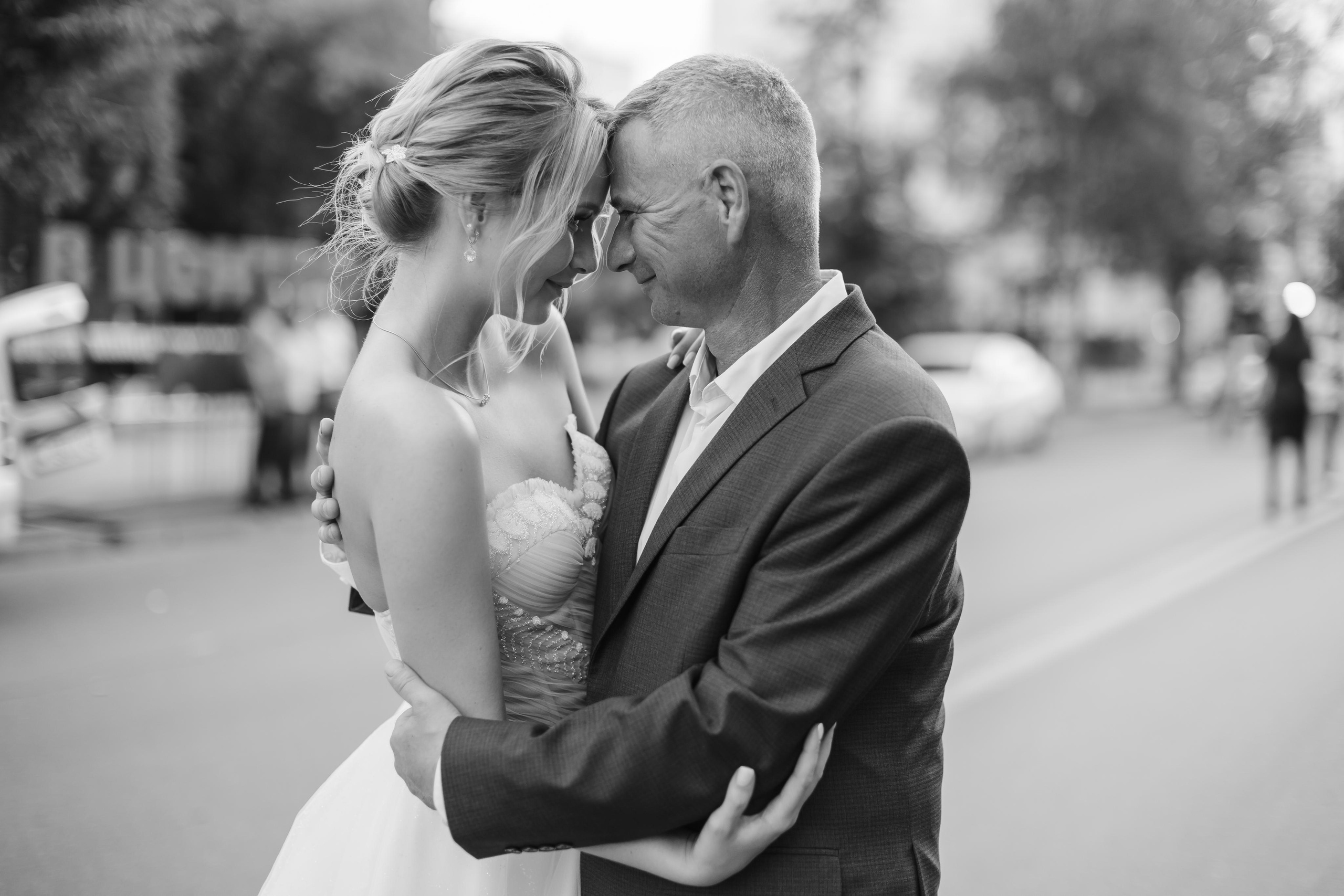 свадьба красноярск, невеста с папой, свадебный организатор красноярск, свадебное агентство красноярск, свадьба под ключ красноярск, танец с папой