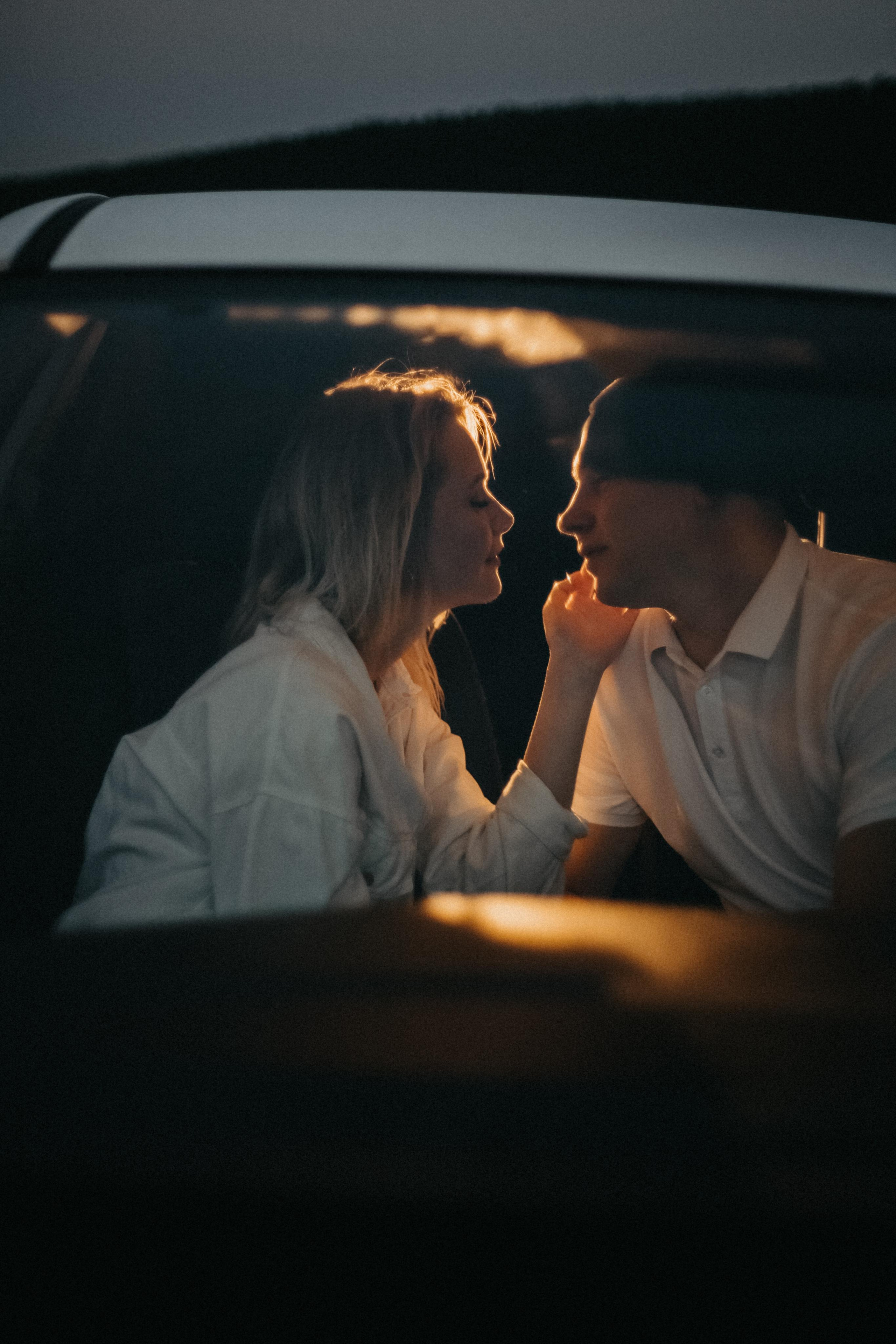 лавстори красноярск, утро невесты, свадьба красноярск, свадебный организатор красноярск, фотосессия на закате