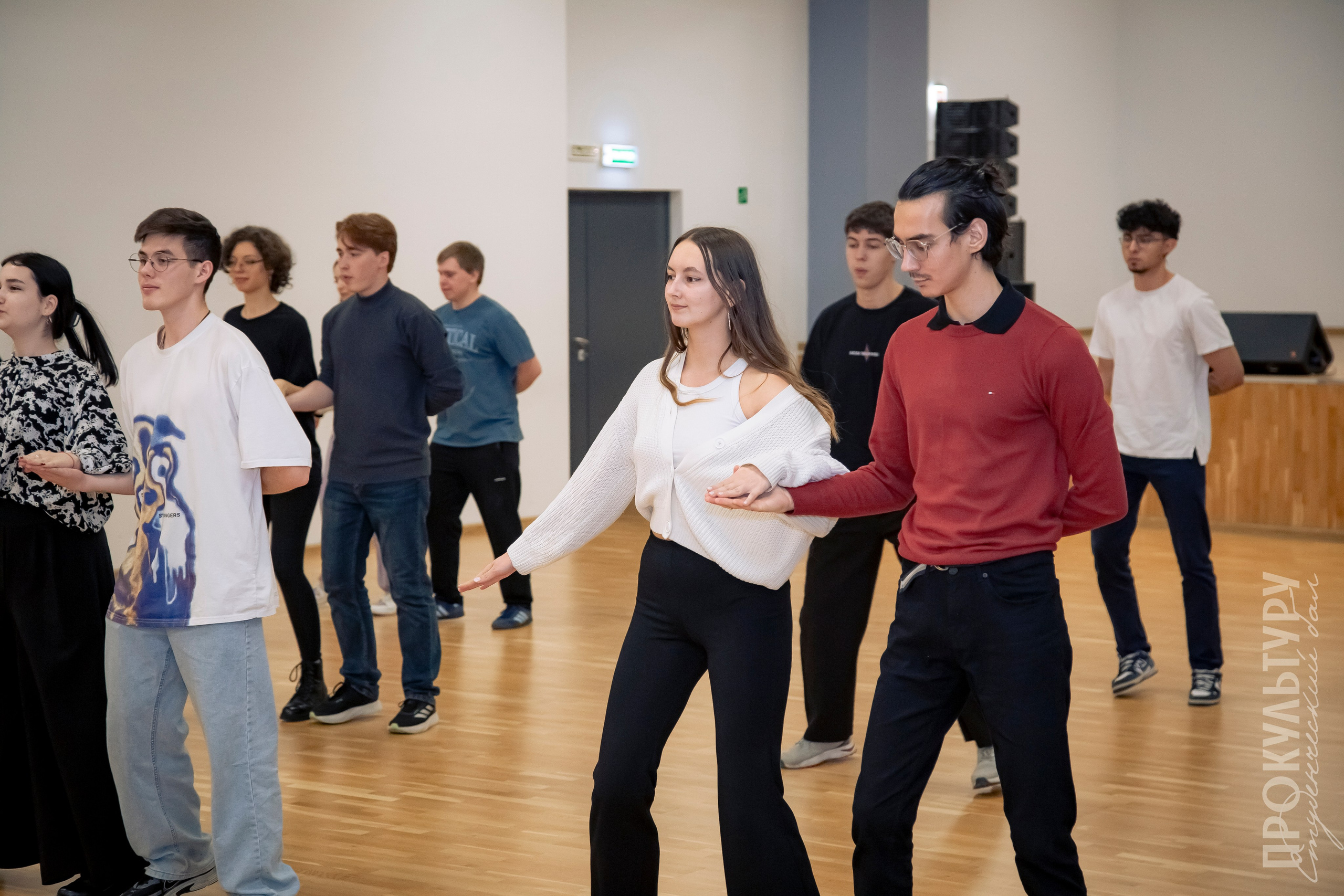 Студбал: репетиции. Репортажный и портретный фотограф Казань / Горячих Полина