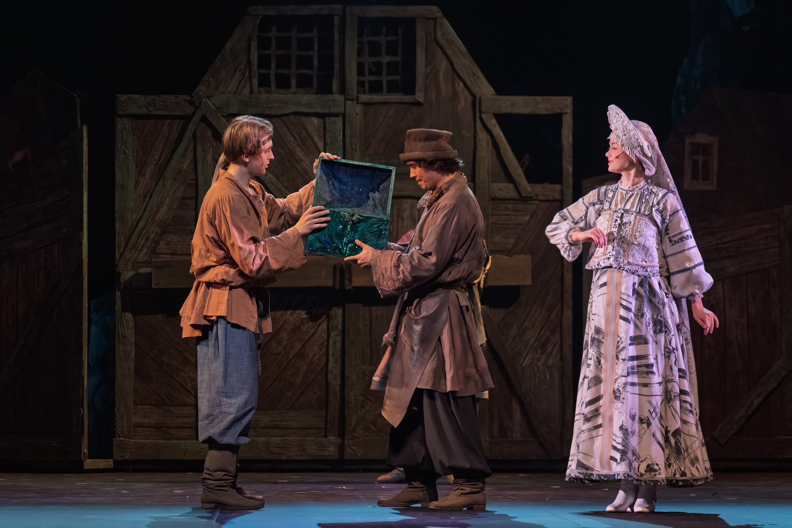 Театр Терезы Дуровой: Малахитовая Шкатулка. Сайт фотографа Сергея Абрамова