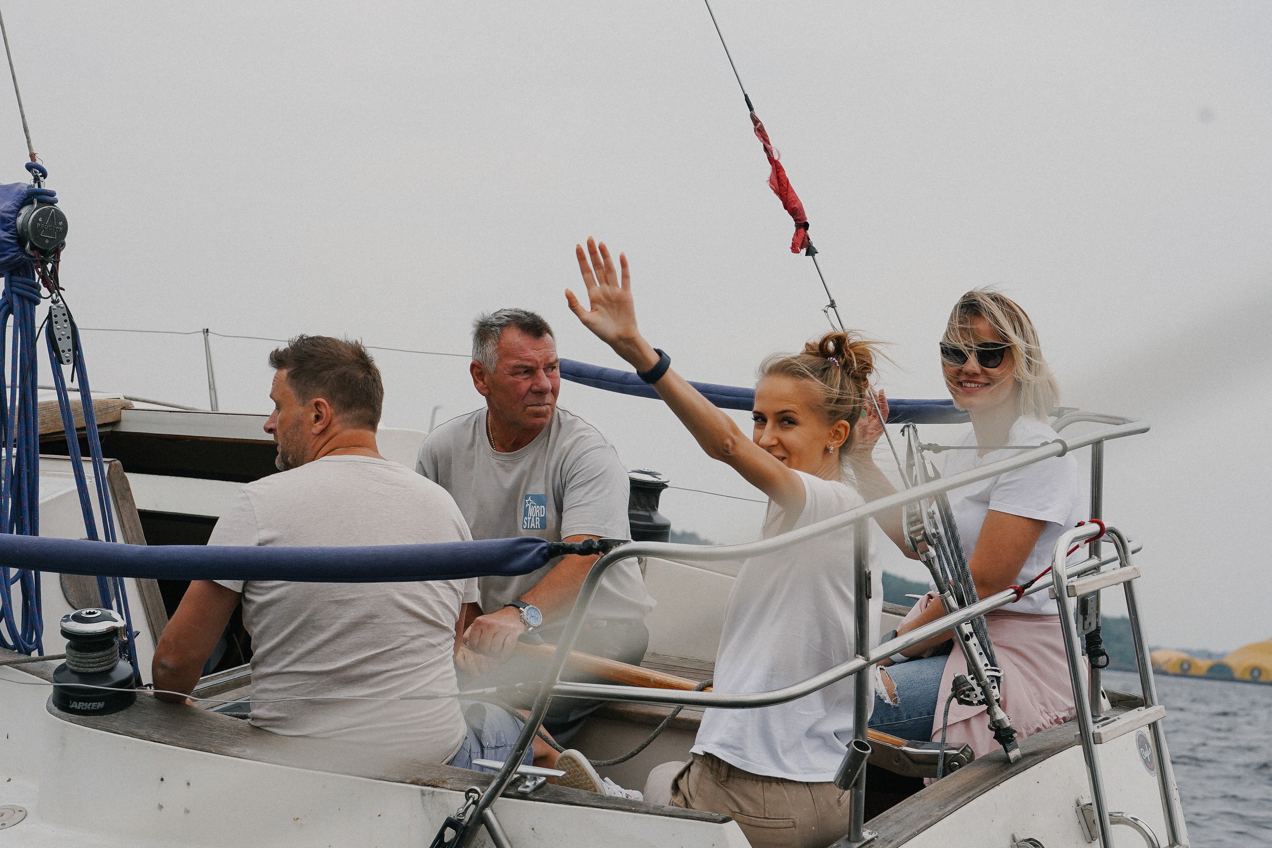 Фотограф на регату на Пироговском водохранилище