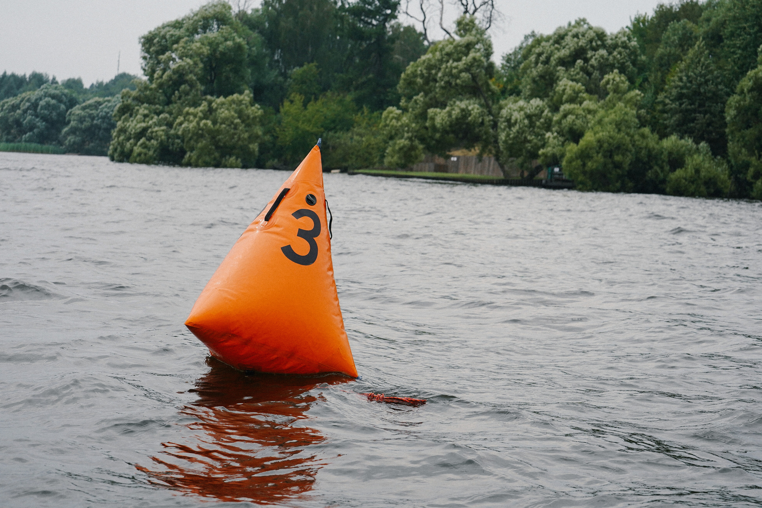 Фотограф на регату на Пироговском водохранилище