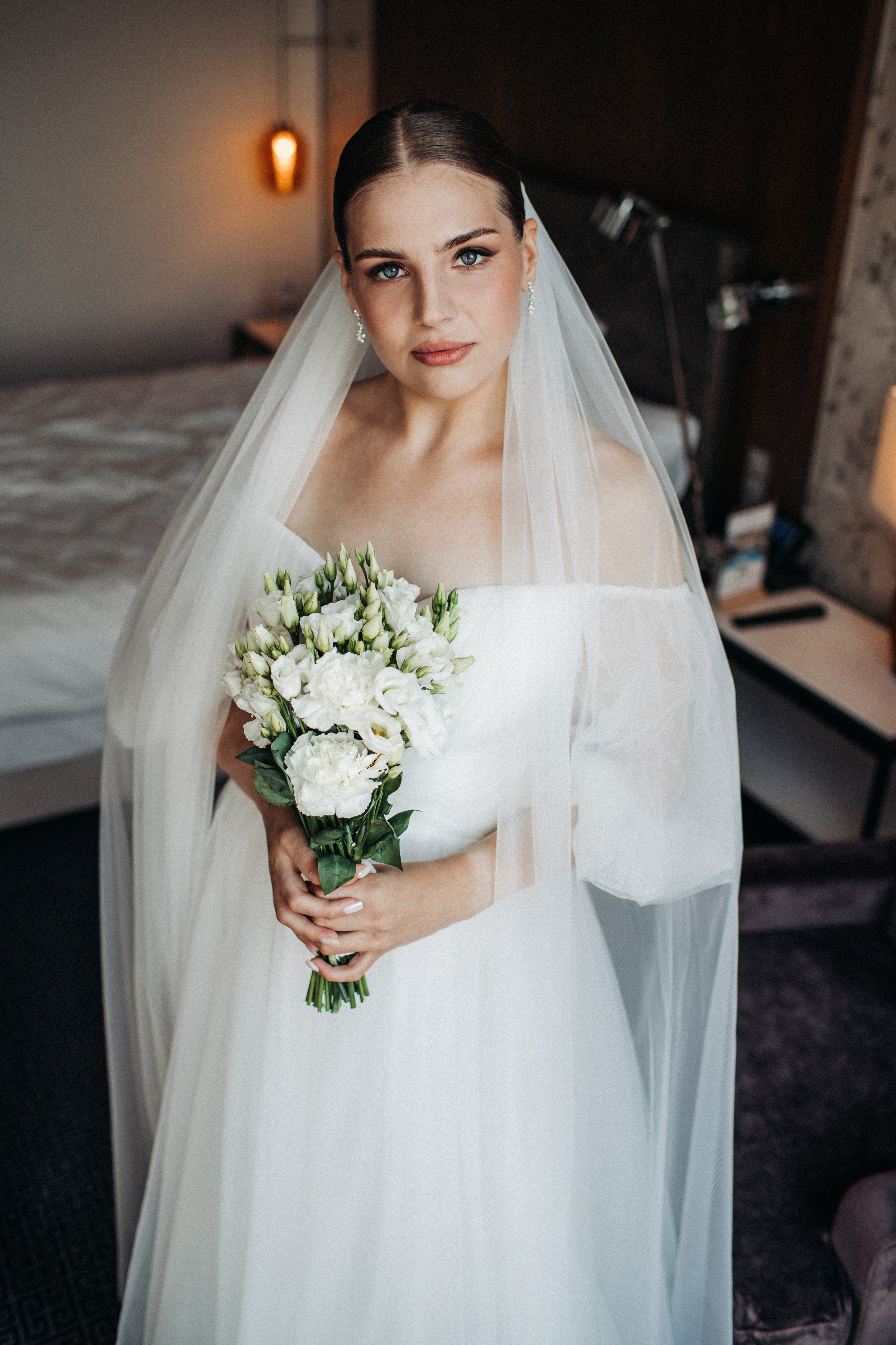 Vlad & Nadya (Saint-Petersburg, Russia). Destination wedding photographer Peter Letu